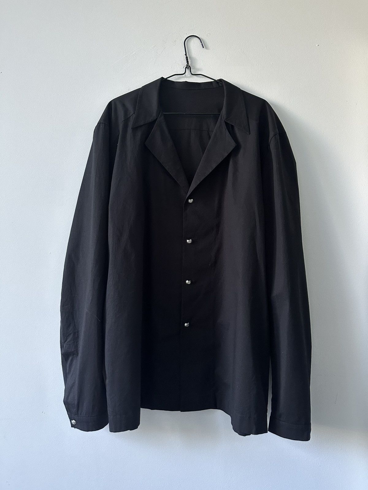 Other Black cotton shirt with chrome metal buttons Size 42R - 6 Thumbnail