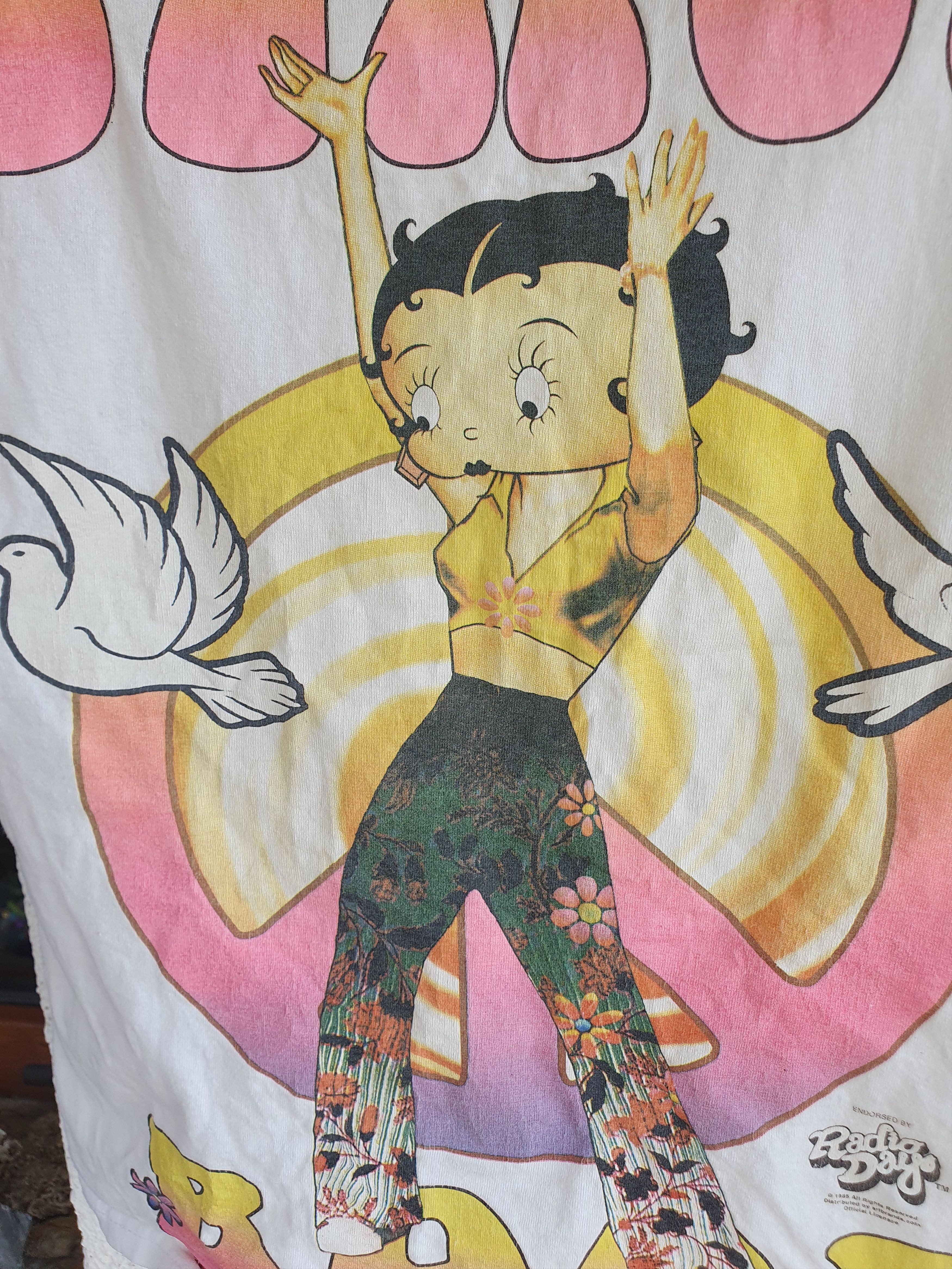 Swagger × Vintage Beach Boop Betty Boop Vintage 1985 t-shirt CHOPPED sz S/M? Size US S / EU 44-46 / 1 - 7 Thumbnail