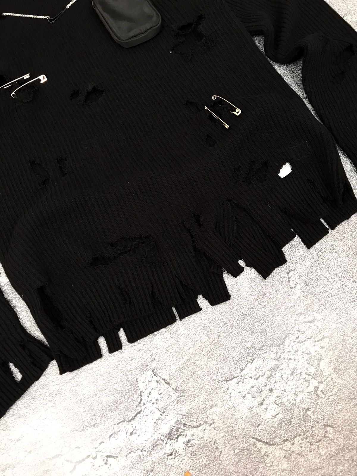 Designer × Nike ♻️1 OF 1 HANDMADE DISTRESSED AVANTGARDE KNITED SWEATER,NIKE Size US S / EU 44-46 / 1 - 6 Thumbnail