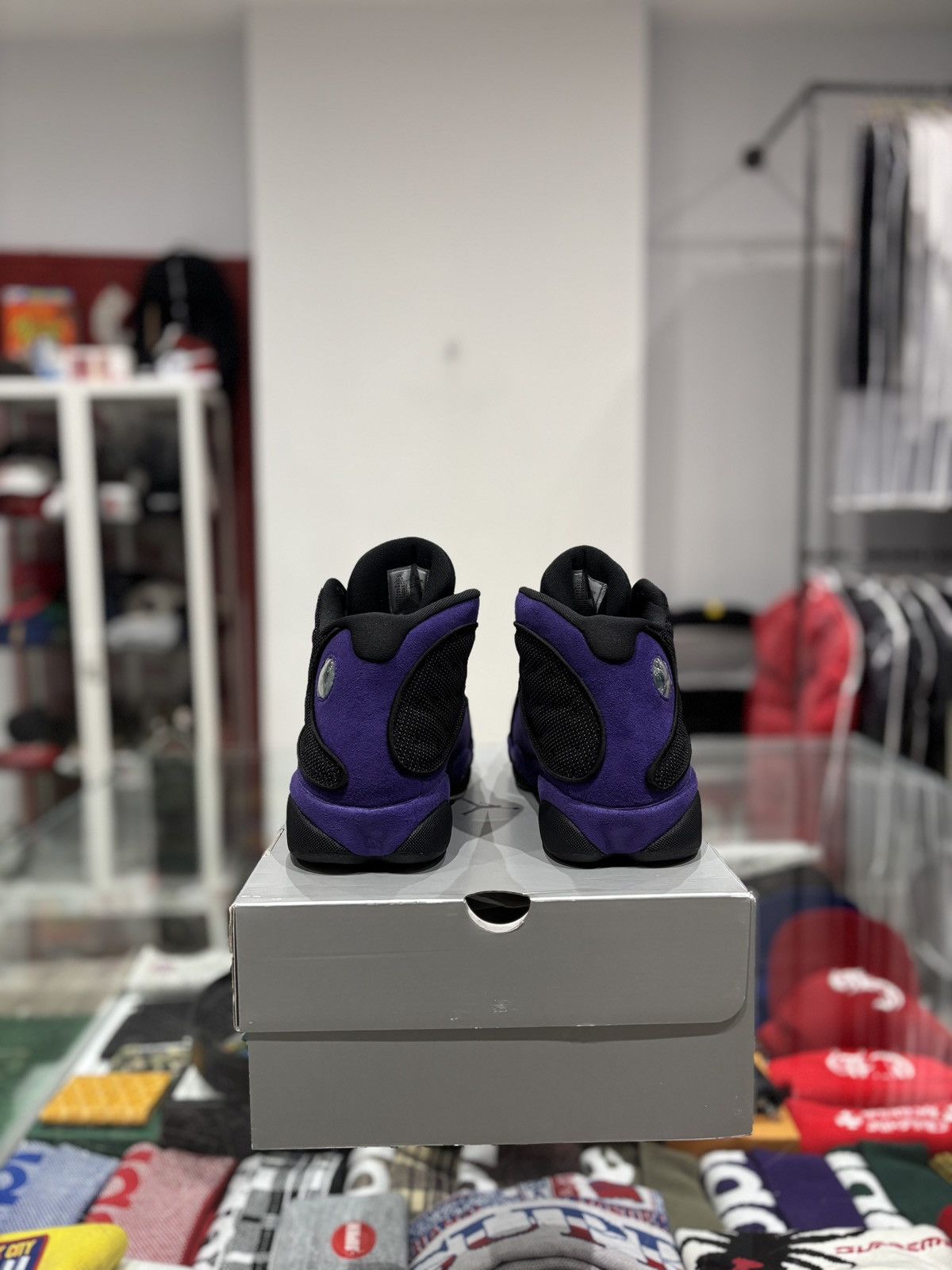 Jordan Brand Jordan 13 Court Purple Size: 10.5 Size US 10.5 / EU 43-44 - 4 Thumbnail