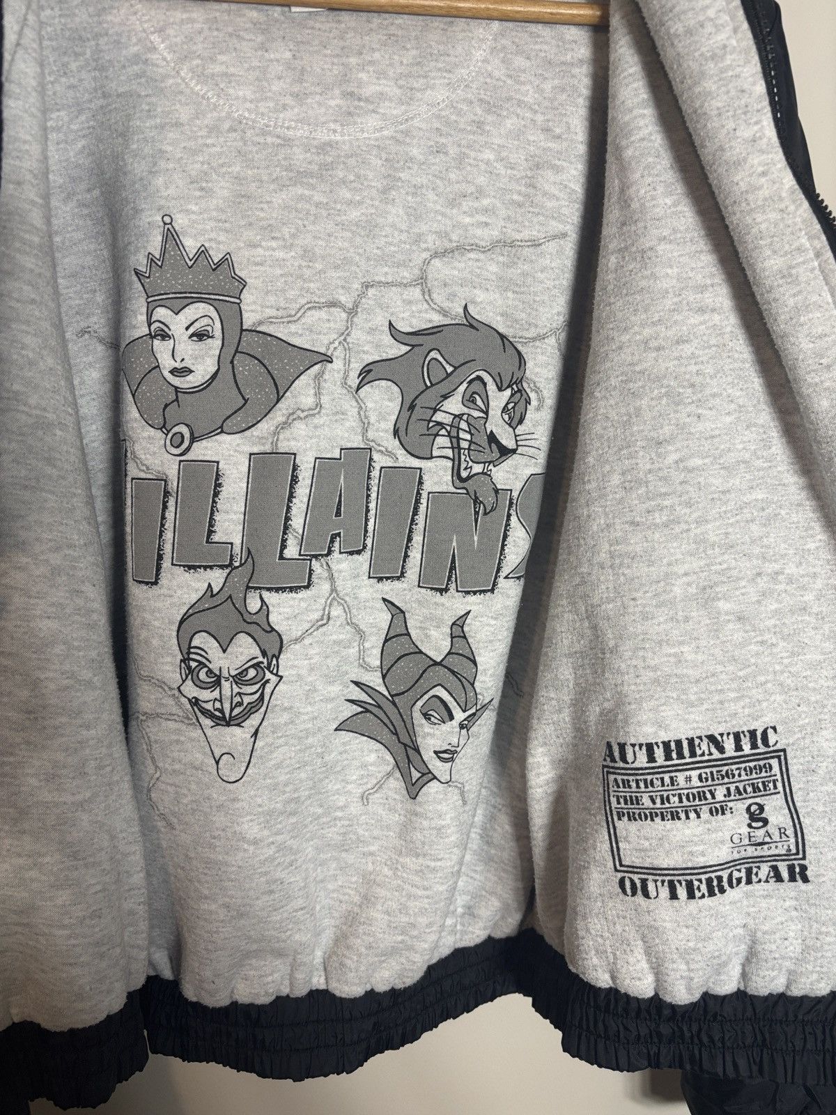 Disney Vtg Disney Catalog Villains Full Zip Logo Spellout Jacket M Size US M / EU 48-50 / 2 - 4 Thumbnail