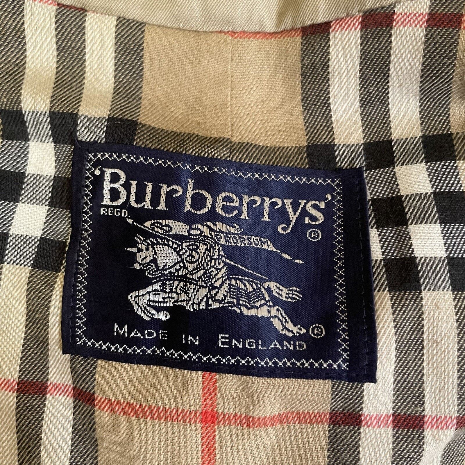 Burberry Vintage Burberry's men's Trench Coat Nova Check england M L Size US M / EU 48-50 / 2 - 12 Thumbnail