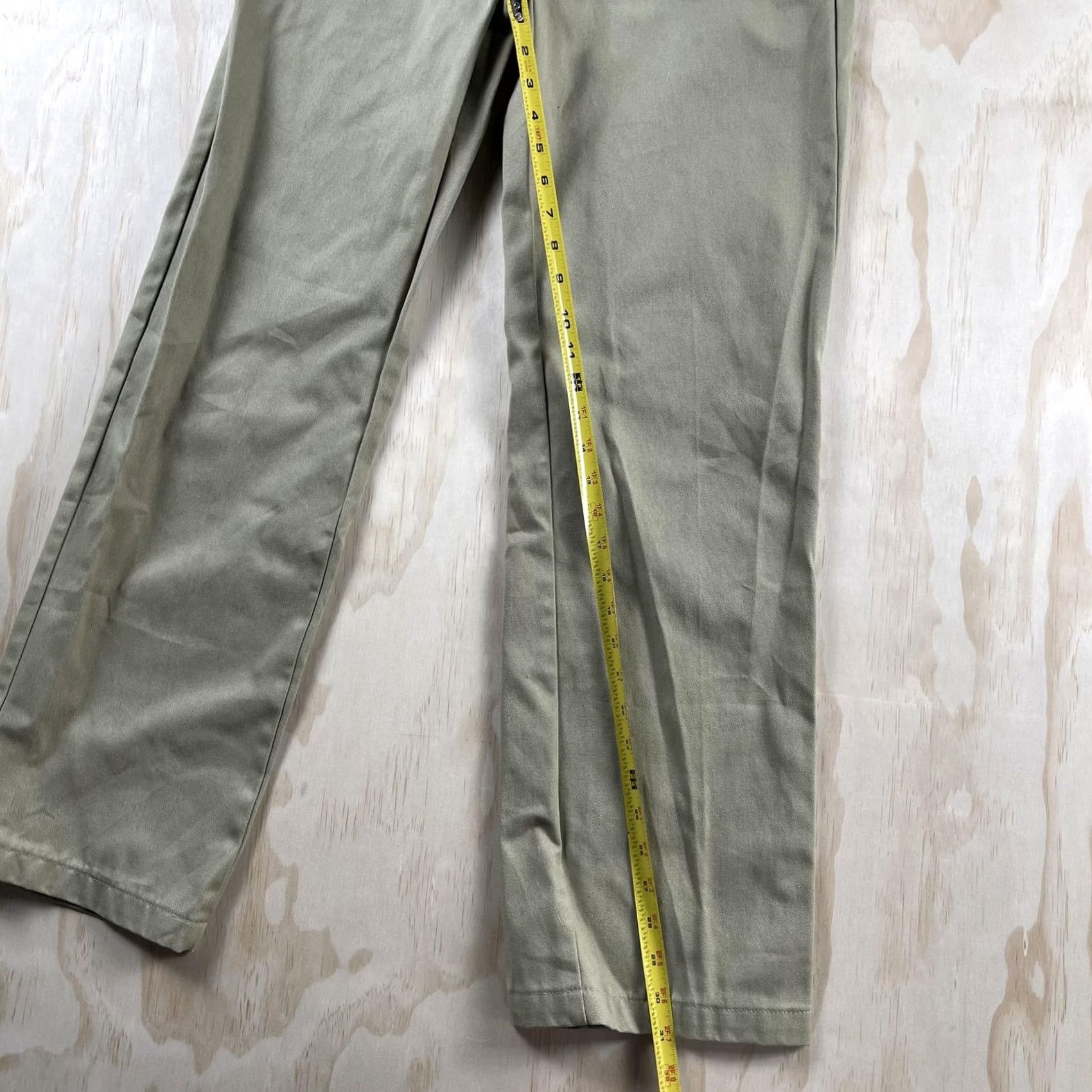 Dickies Dickies Pants Mens 10 Reg Beige Chino Flat Front Straight Leg Casual Workwear Mens Regular Large Beige Chino Straight Leg Dickies 774 Original Fit Size US 31 - 6 Thumbnail