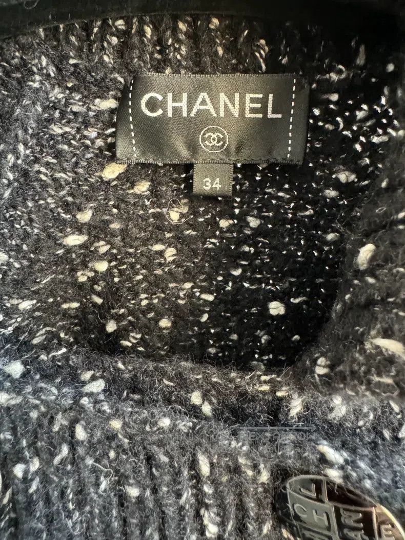 Chanel Chanel 18B Snowflake Pearl Pocket Woollen Waist Jacket Size XXS / US 00 / IT 34 - 4 Thumbnail