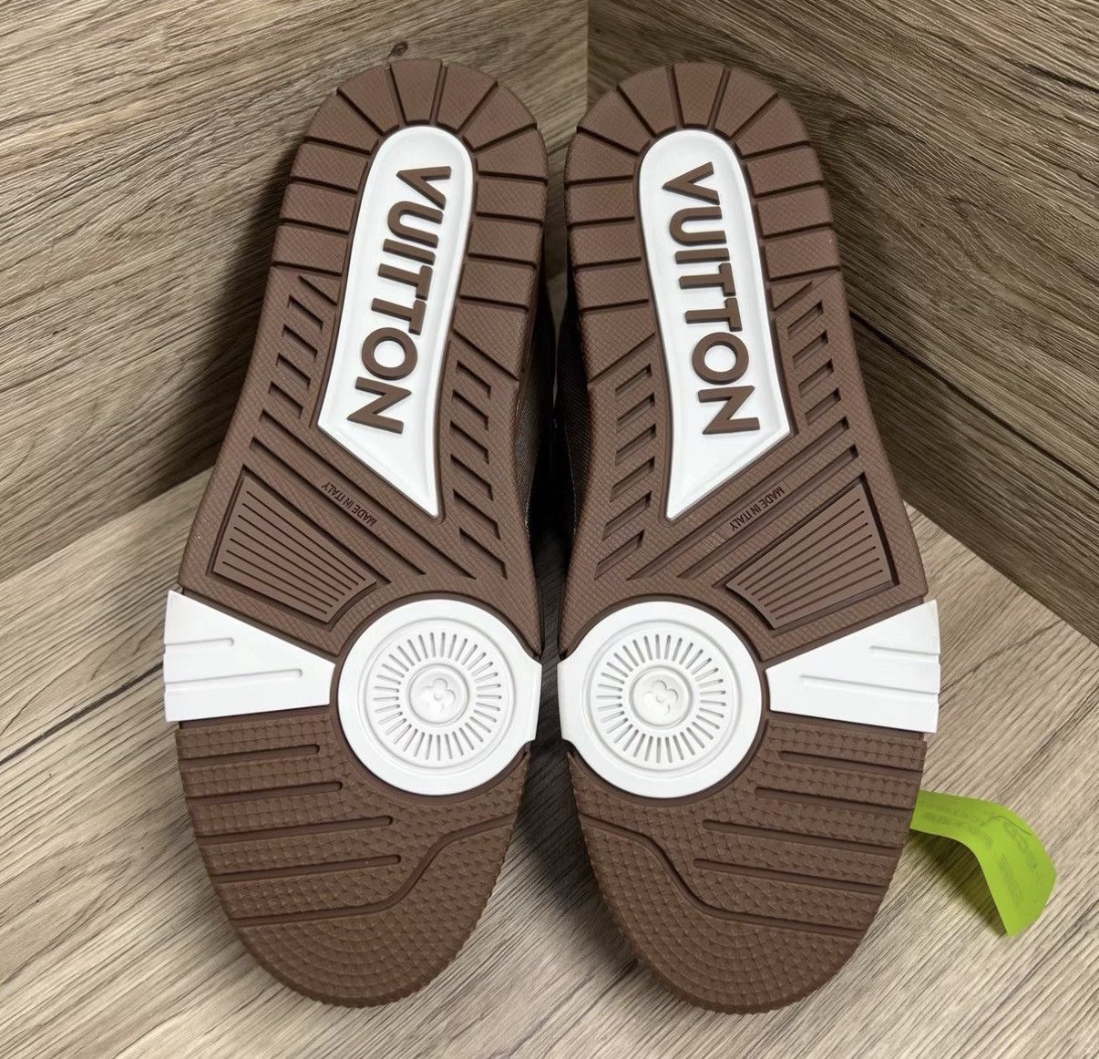 Louis Vuitton LV Trainer Brown & White Denim Sneakers J41 Size US 8 / EU 41 - 6 Thumbnail