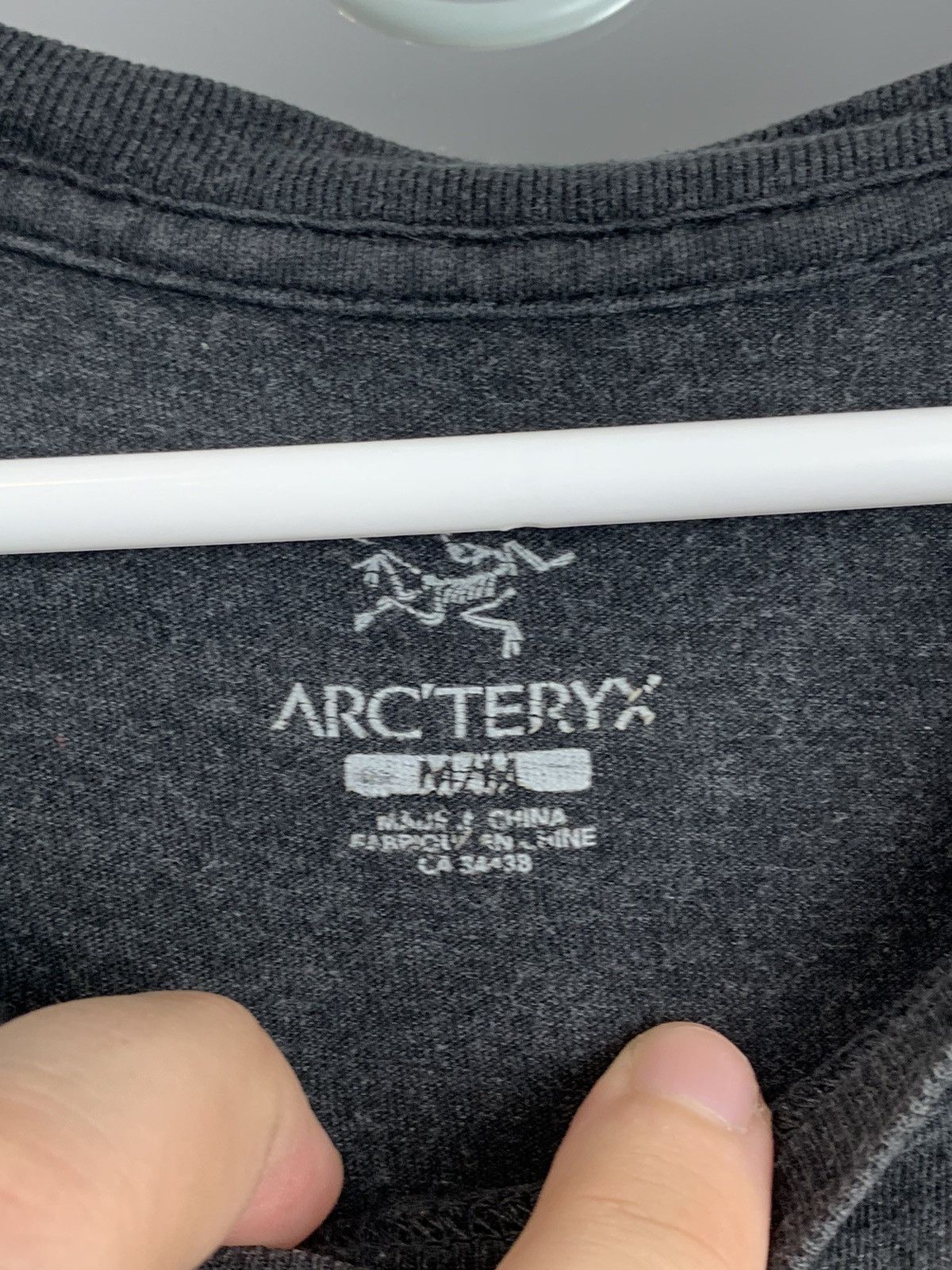 Arc'teryx Arcteryx Black Big Logo Long Sleeve T-Shirt Size:M Size US M / EU 48-50 / 2 - 8 Thumbnail