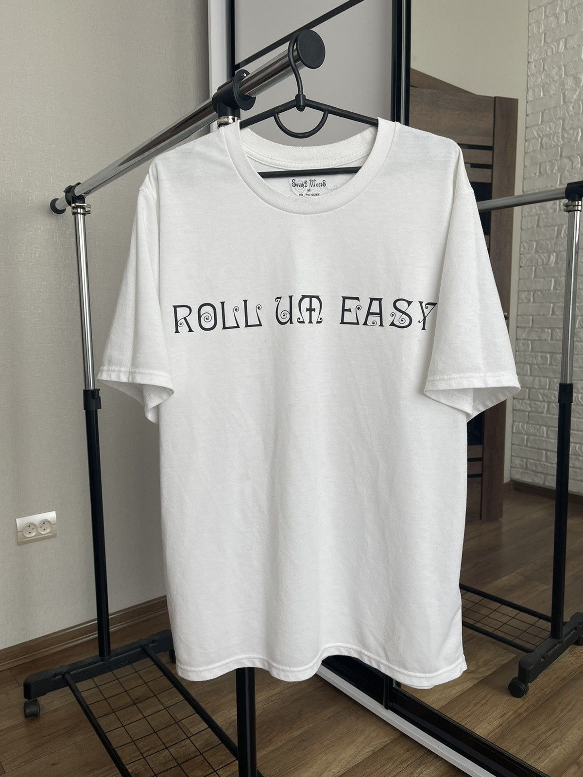 South2 West8 South2 West8 Roll Um Easy T-Shirt Tee Japan Size US M / EU 48-50 / 2 - 2 Thumbnail