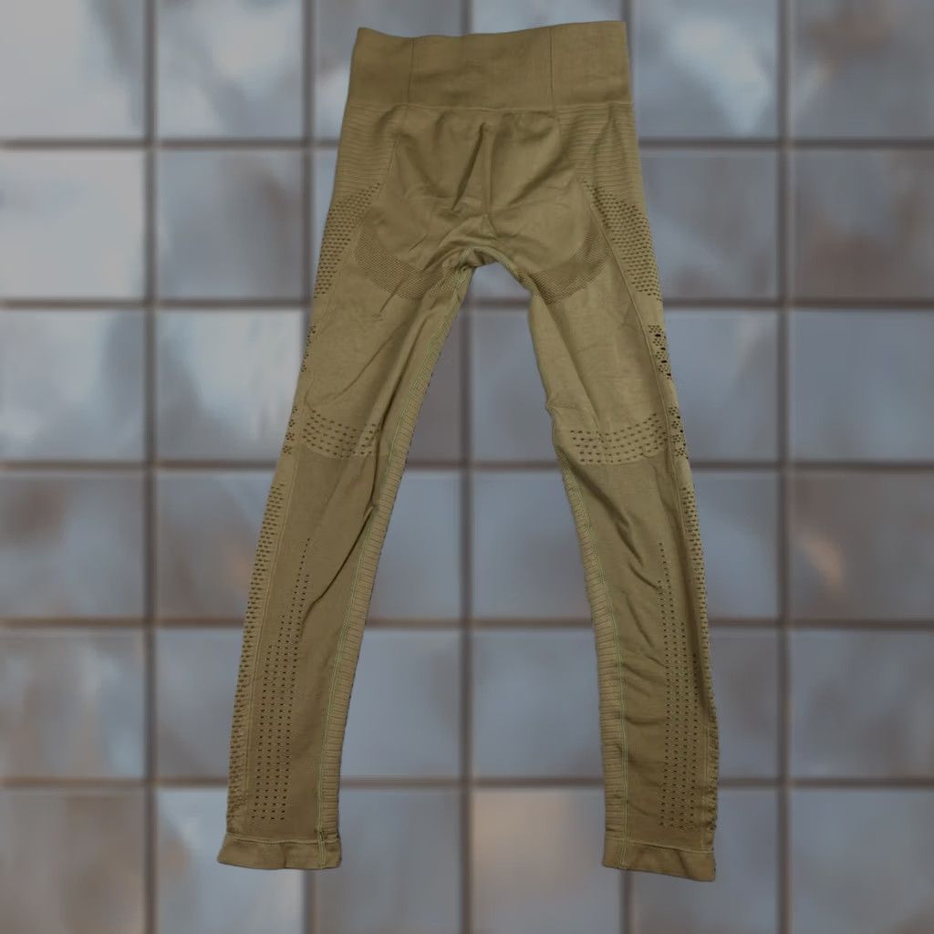 Gymshark Gymshark Leggings Womens Small Olive Energy Seamless High Waisted Workout Yoga Size 28" / US 6 / IT 42 - 1 Thumbnail