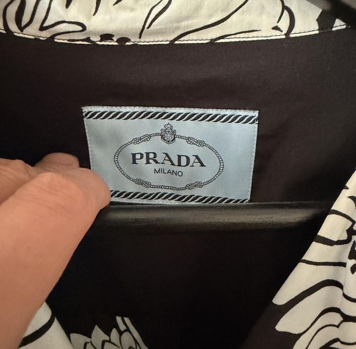 Prada Prada - Dahlia Flame Shirt SS18 Size US M / EU 48-50 / 2 - 2 Thumbnail