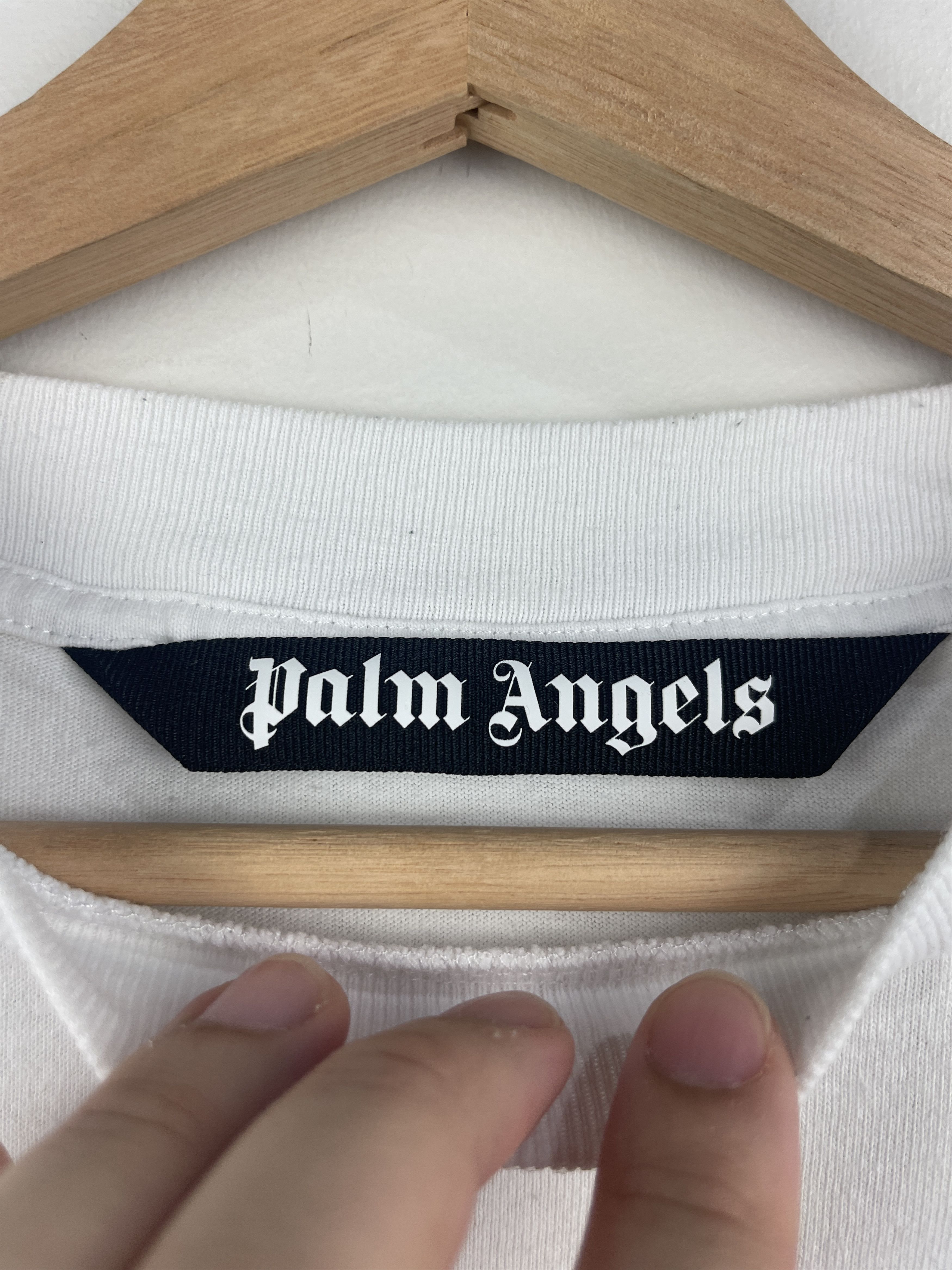 Palm Angels Palm Angels Los Angeles Spray Logo White Tee Size US L / EU 52-54 / 3 - 7 Thumbnail