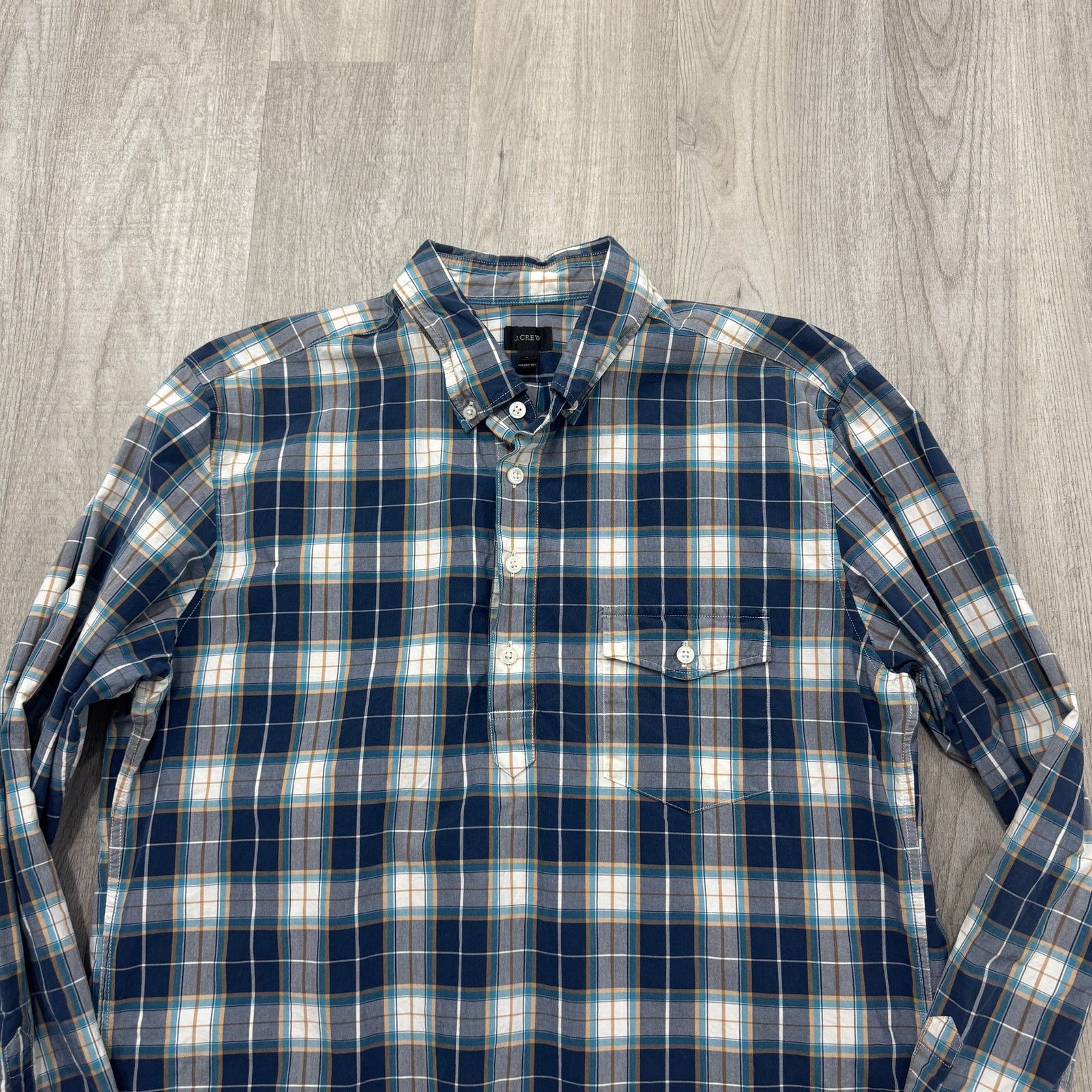 J.Crew J Crew Button Down Shirt Men's Large Blue Plaid Preppy Size US L / EU 52-54 / 3 - 3 Thumbnail