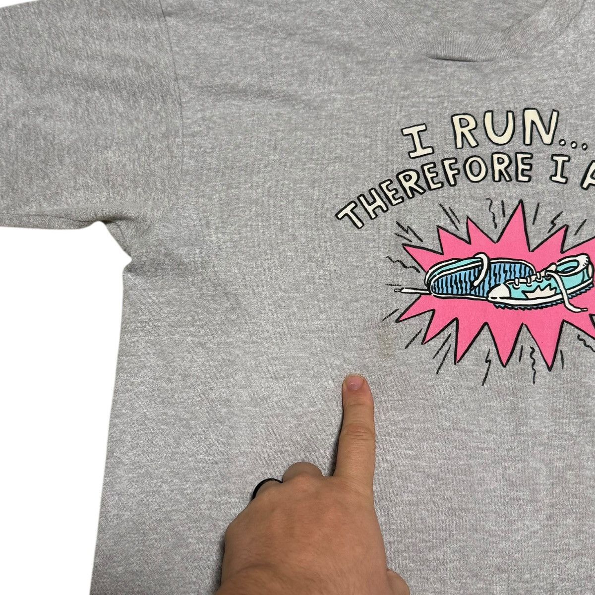 Vintage Vintage 80s I Run Therefore I Ache Stained Shirt Adult M Size US M / EU 48-50 / 2 - 4 Thumbnail
