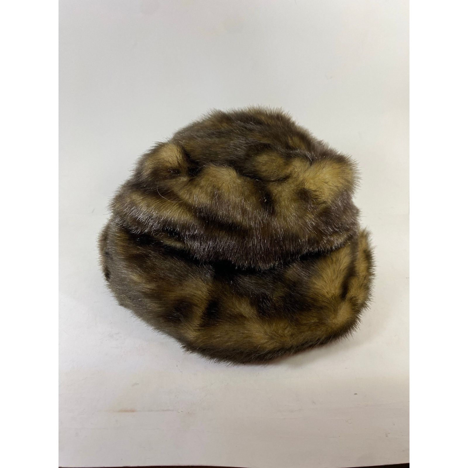 Other Pamela McCoy Faux Fur Hat NO SIZE Size ONE SIZE - 1 Thumbnail