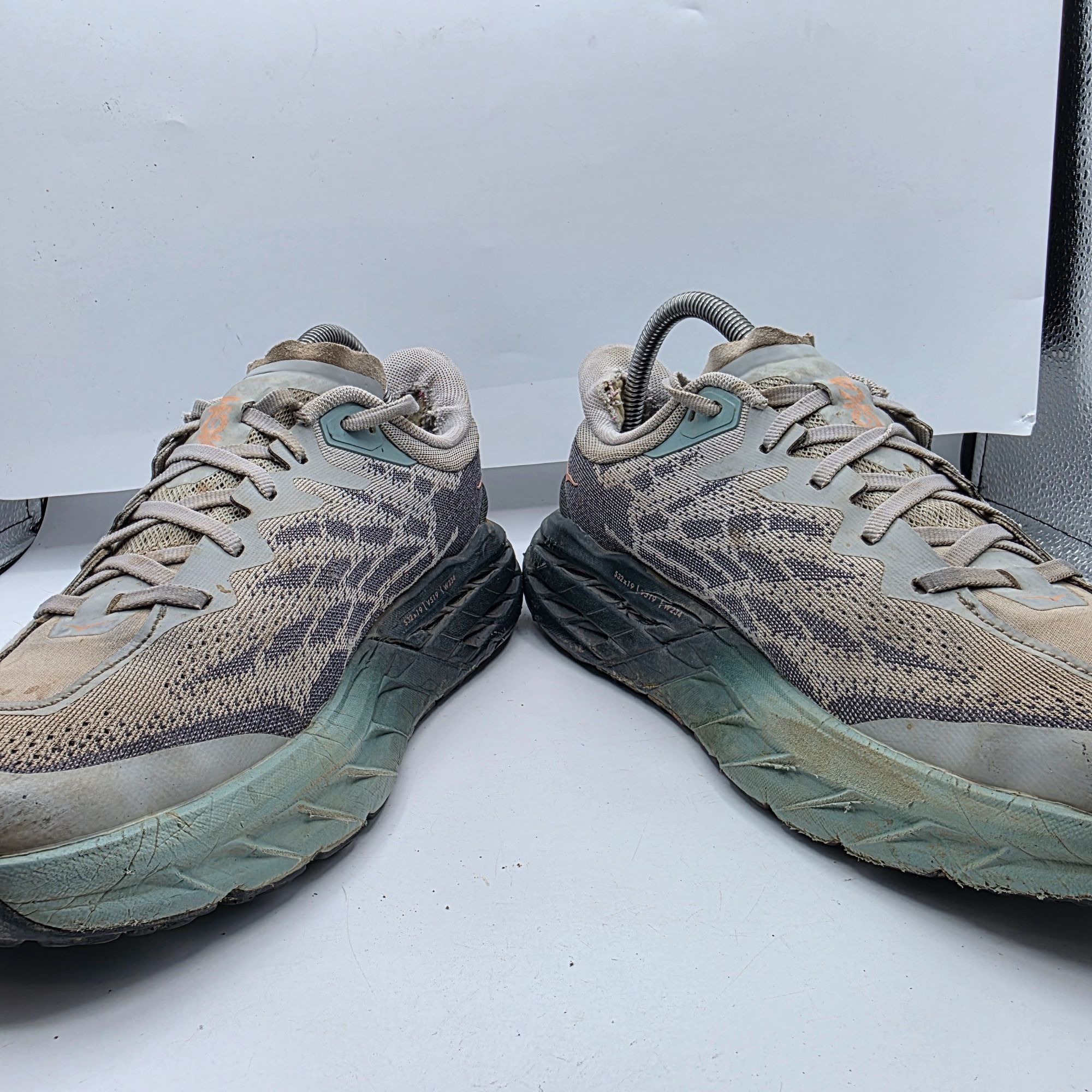 Hoka Hoka One One Speedgoat 5 Womens Size 10 Gray Blue Athletic S Size US 10 / IT 40 - 3 Thumbnail