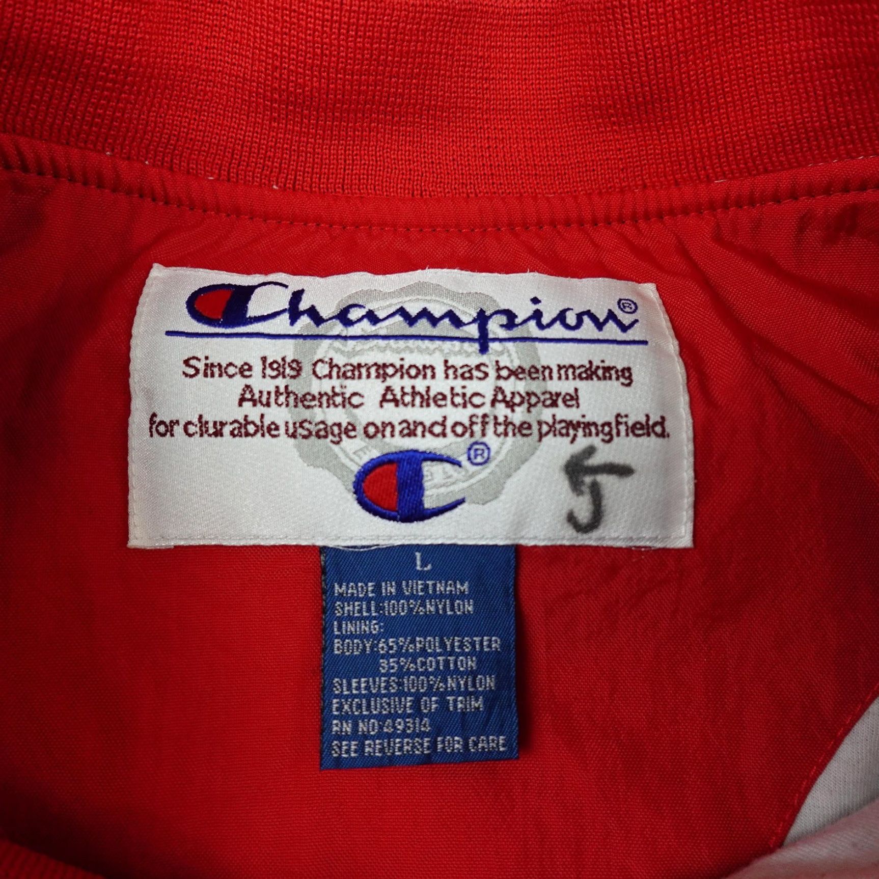 Champion Champion Windbreaker Jacket Mens L Black V-Neck Pullover Taz Looney Tunes Size US L / EU 52-54 / 3 - 6 Thumbnail