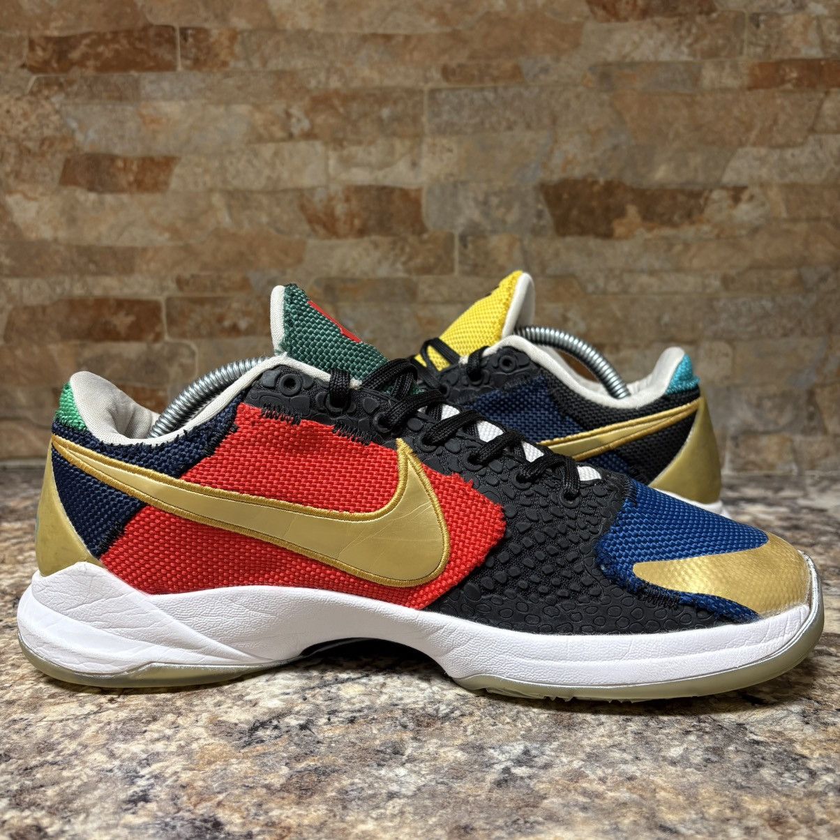 Nike × Undefeated Nike X Undefeated Kobe 5 Protro What If Pack Dirty Dozen 9 Size US 9 / EU 42 - 6 Thumbnail