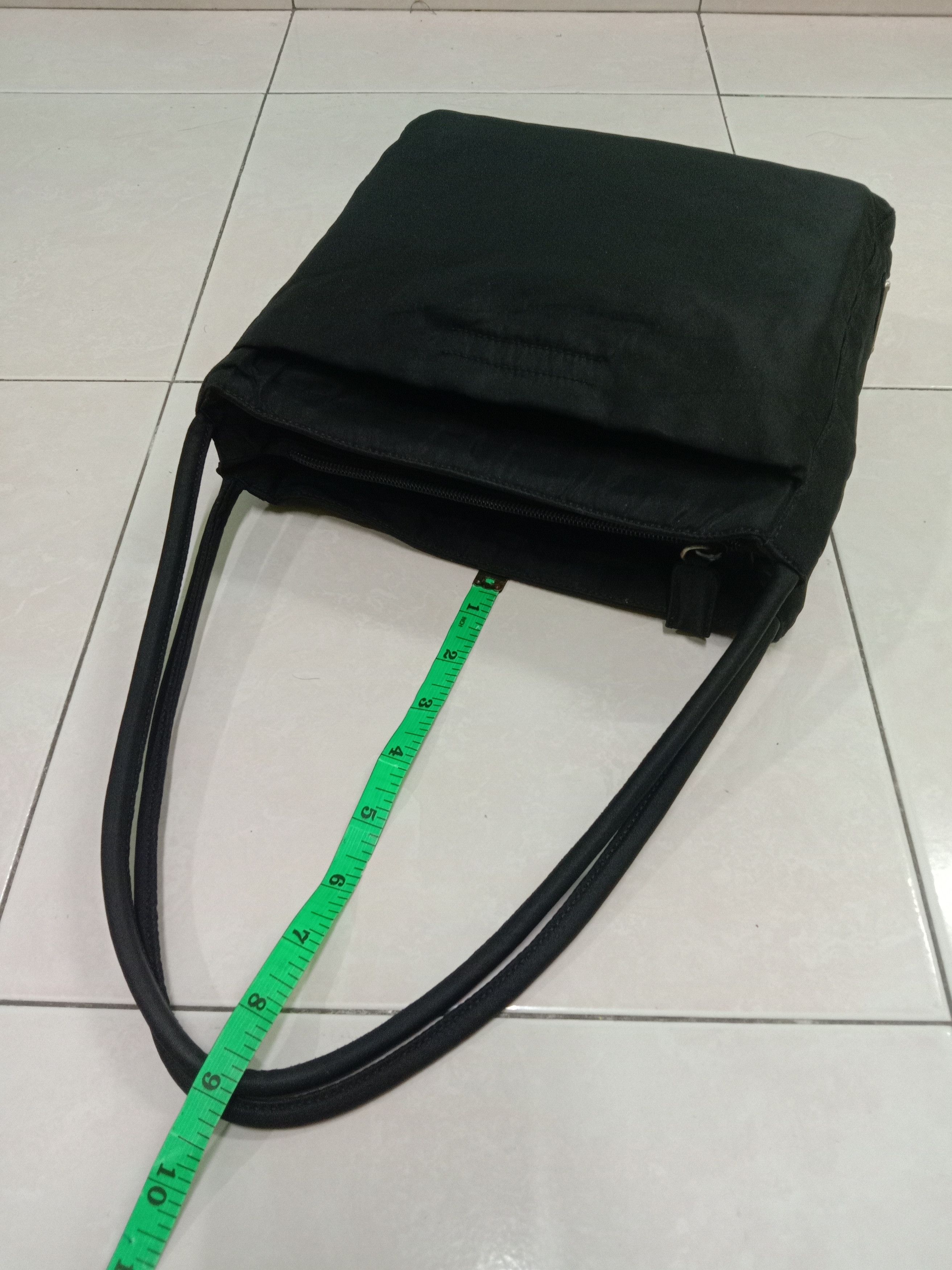 Prada Authentic Prada Shoulder Tote Bag Size ONE SIZE - 16 Thumbnail