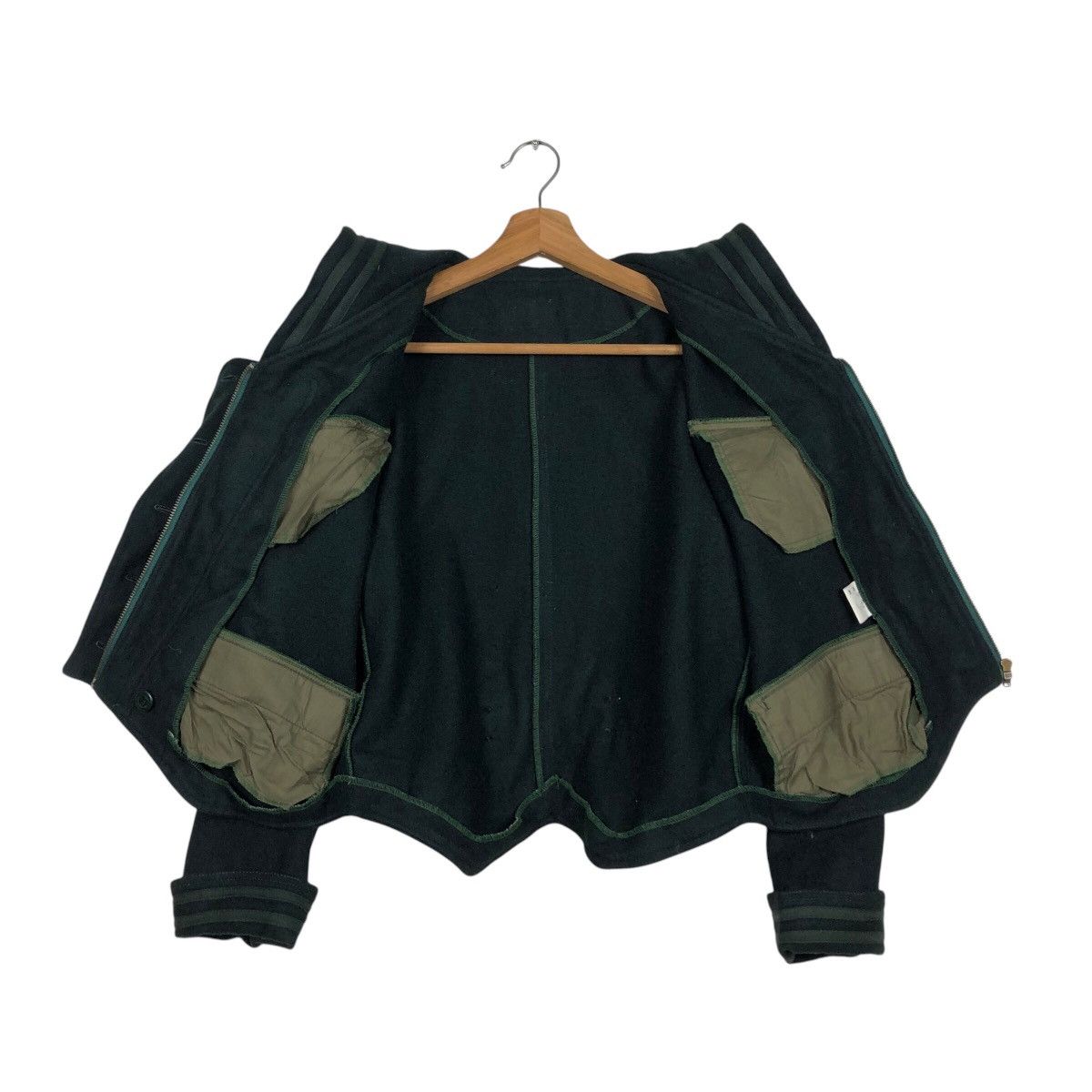 Japanese Brand 📌Vintage Cropped Jacket University Of Milk Size US M / EU 48-50 / 2 - 14 Thumbnail
