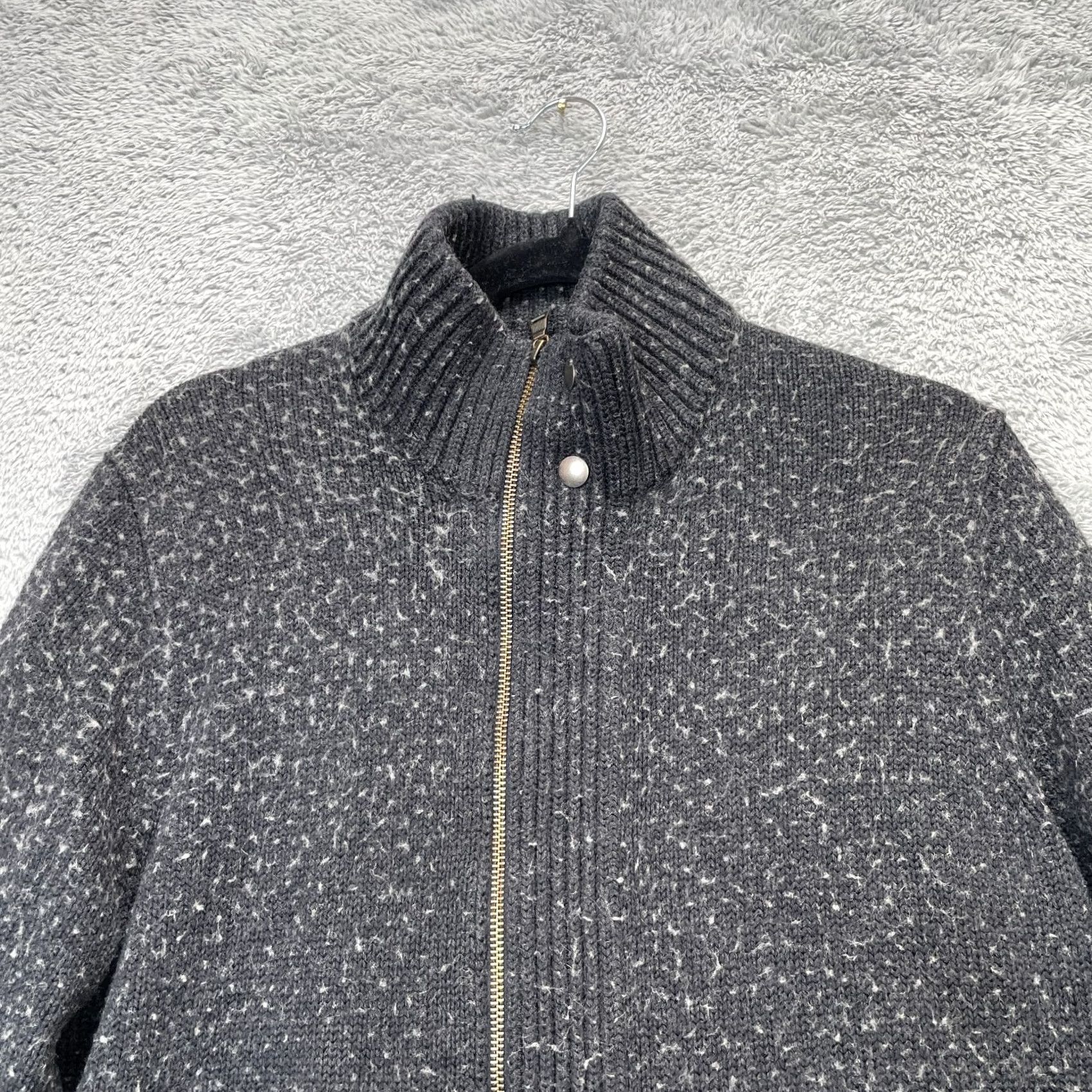 Banana Republic Banana Republic Sweater Mens M Gray Merino Extra Fine Wool Blend Full Zip Knit Full Zip Fashion Pockets Size US M / EU 48-50 / 2 - 5 Thumbnail