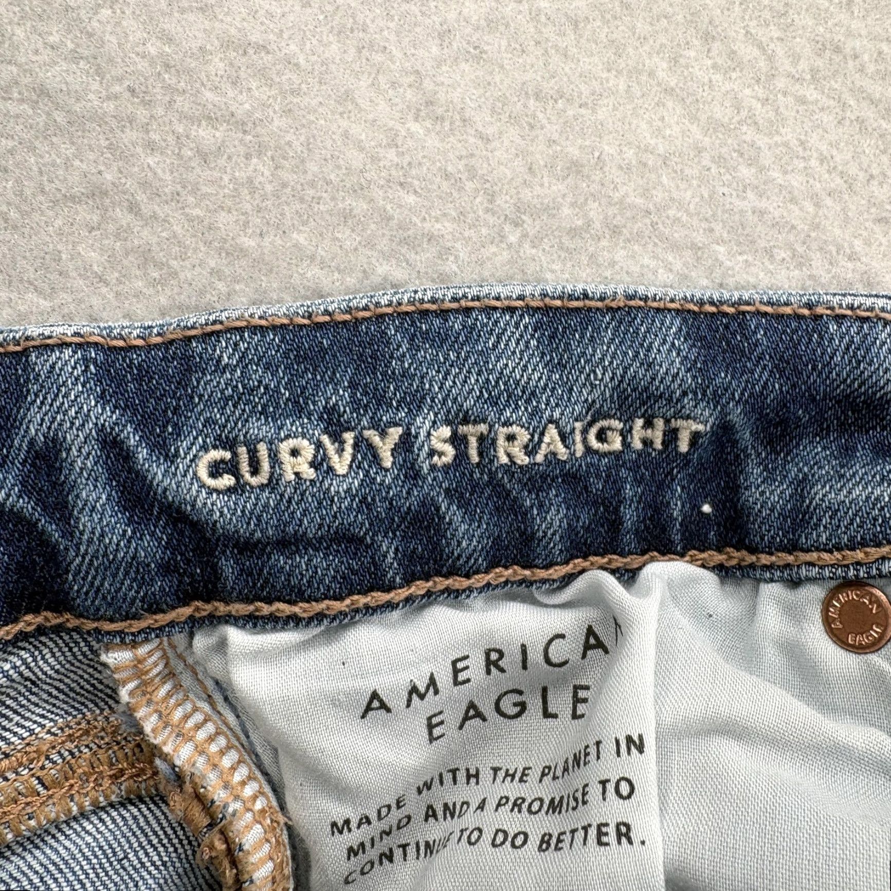 American Eagle Outfitters American Eagle Outfitters Jeans Womens 2 Blue Medium Wash Distressed Stretch Straight 5-Pocket Denim Mid Rise Zip 30in Inseam Size 26" / US 2 / IT 38 - 4 Thumbnail