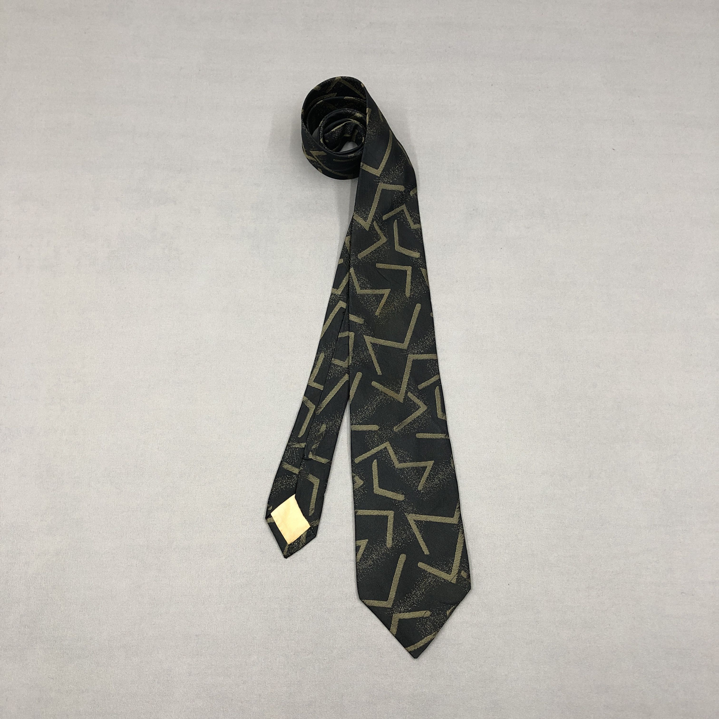 Issey Miyake Vintage Issey Miyake SILK Necktie Cravate Pure Silk Neck Tie Size ONE SIZE - 2 Thumbnail