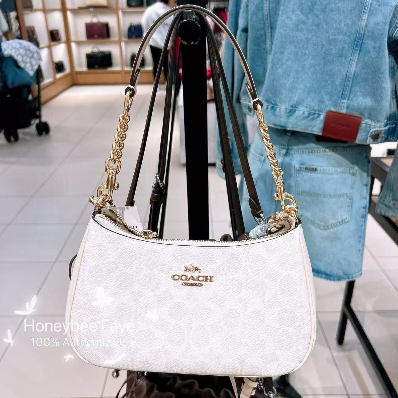 Coach Teri Shoulder Bag In Signature Canvas CV933 Size ONE SIZE - 1 Thumbnail