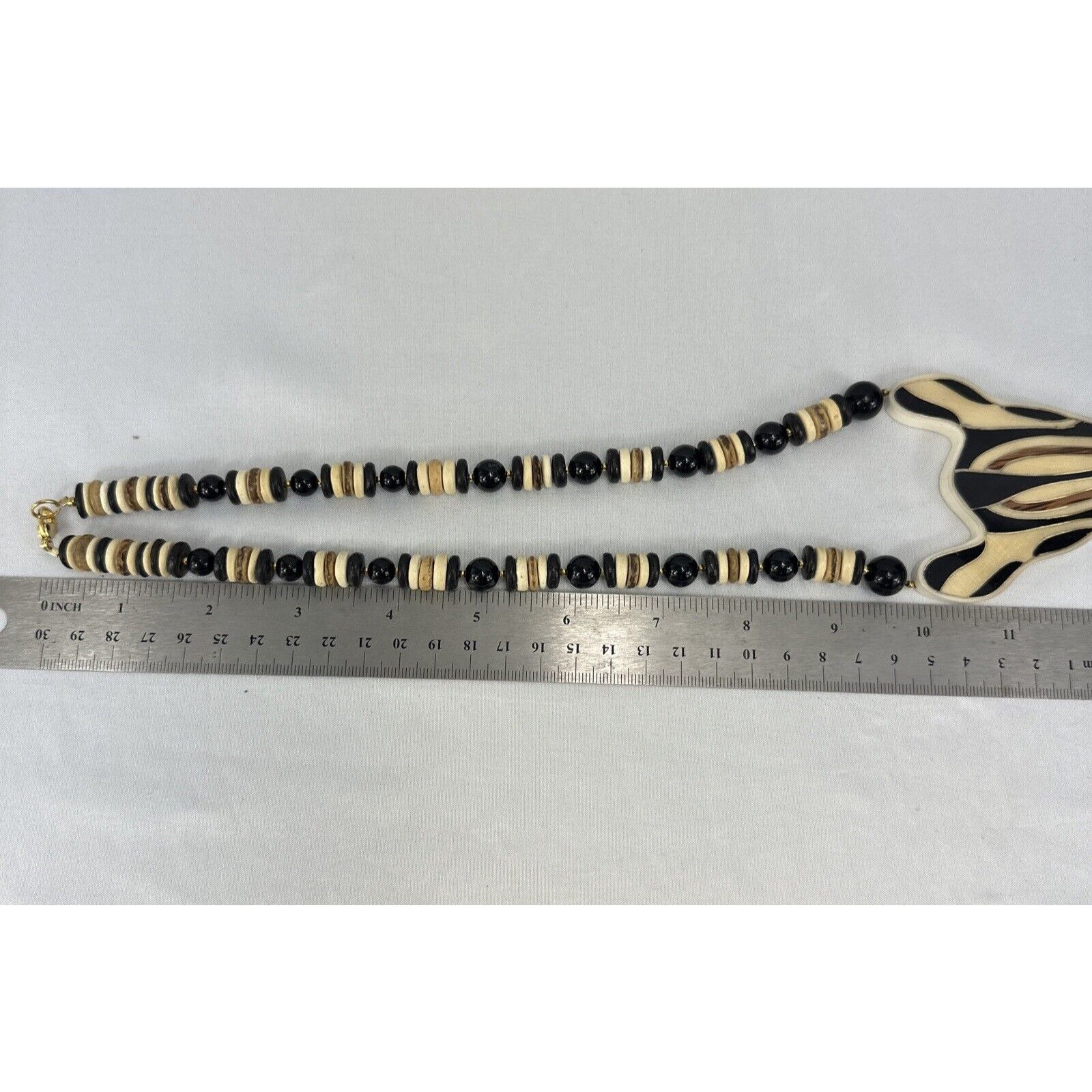 Handmade Lee Sands Giraffe Beaded Necklace Hawaiian Natural Materials Size ONE SIZE - 5 Thumbnail