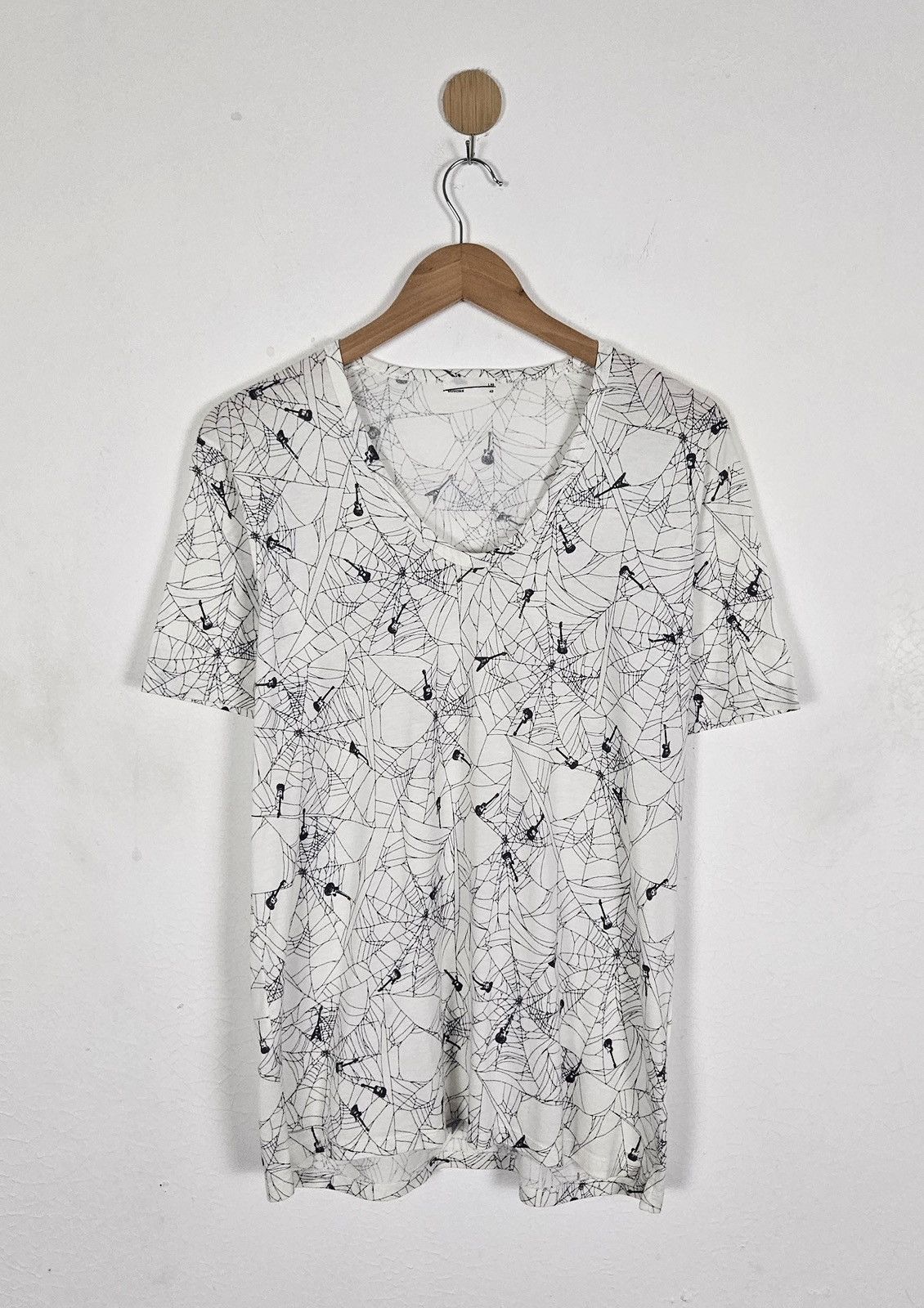 Lad Musician Lad Musician guitar spiderweb shirt Size US M / EU 48-50 / 2 - 1 Thumbnail