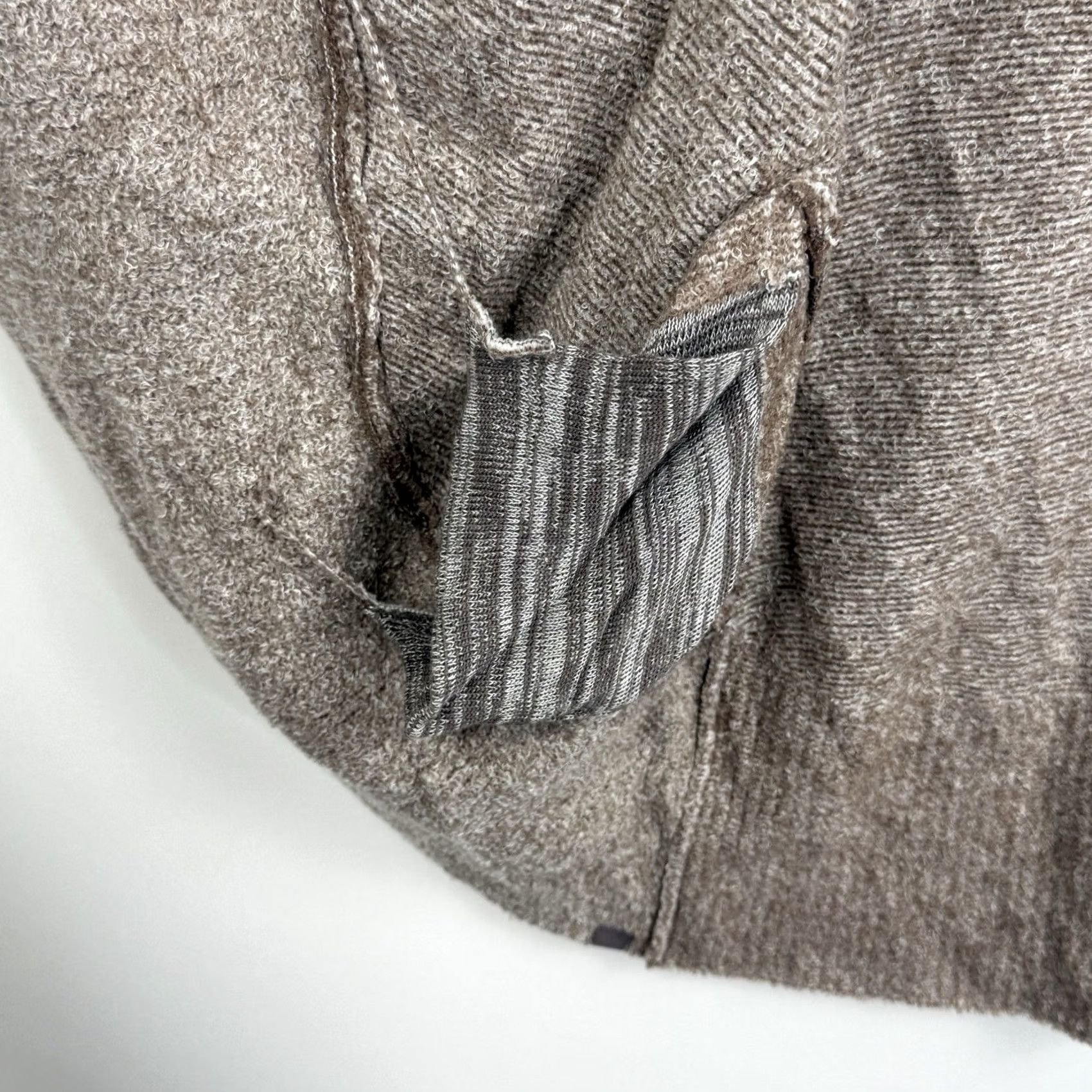 Vintage Barefoot Dreams Cardigan Sweater Womens Medium Open Hooded Pockets Knit CozyBohemian Classic Outdoor All Seasons Size M / US 6-8 / IT 42-44 - 7 Thumbnail