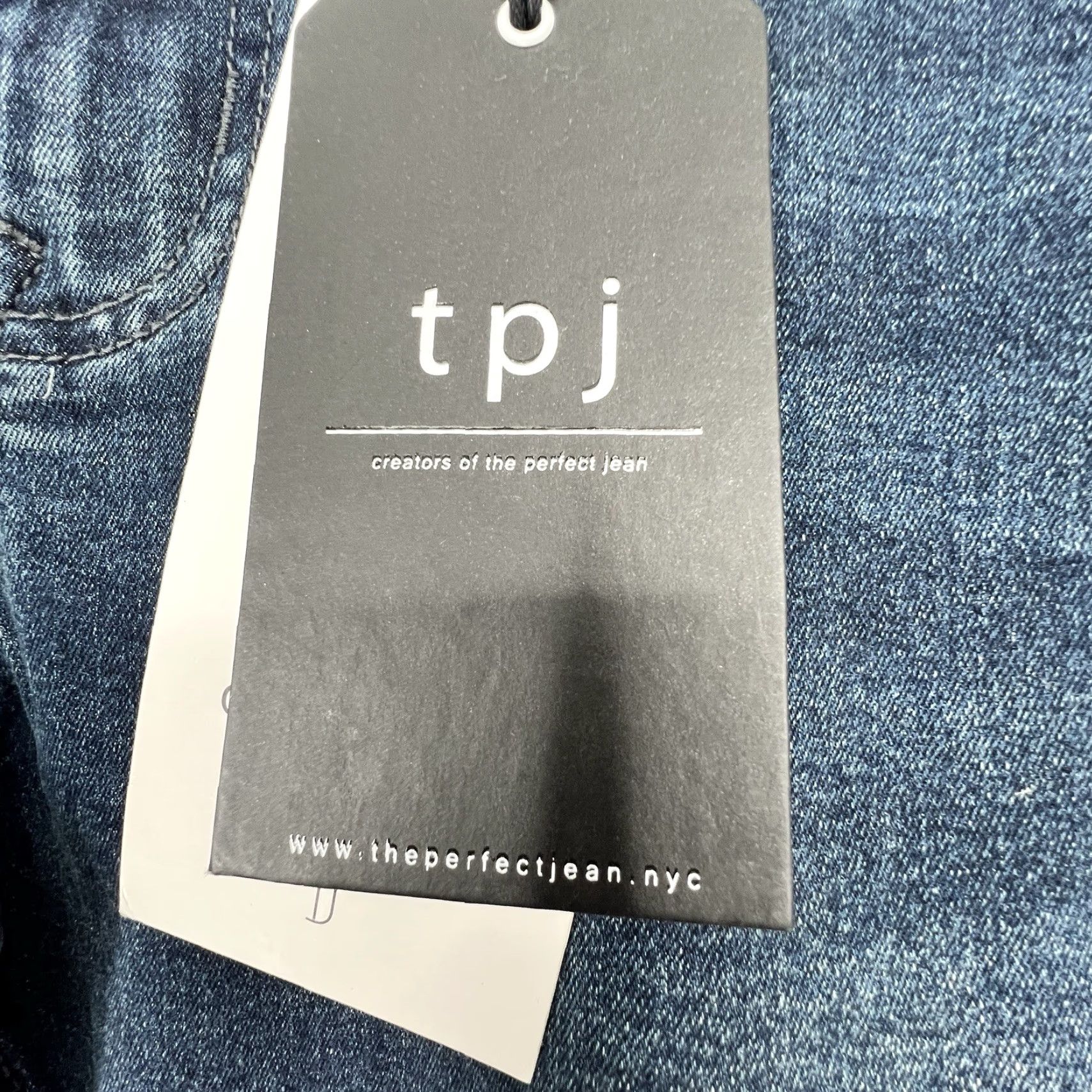 Vintage TPJ The Perfect Jean Mens Athletic Fit Jean Size 35 X 34 Blue NWT Size US 35 - 3 Thumbnail