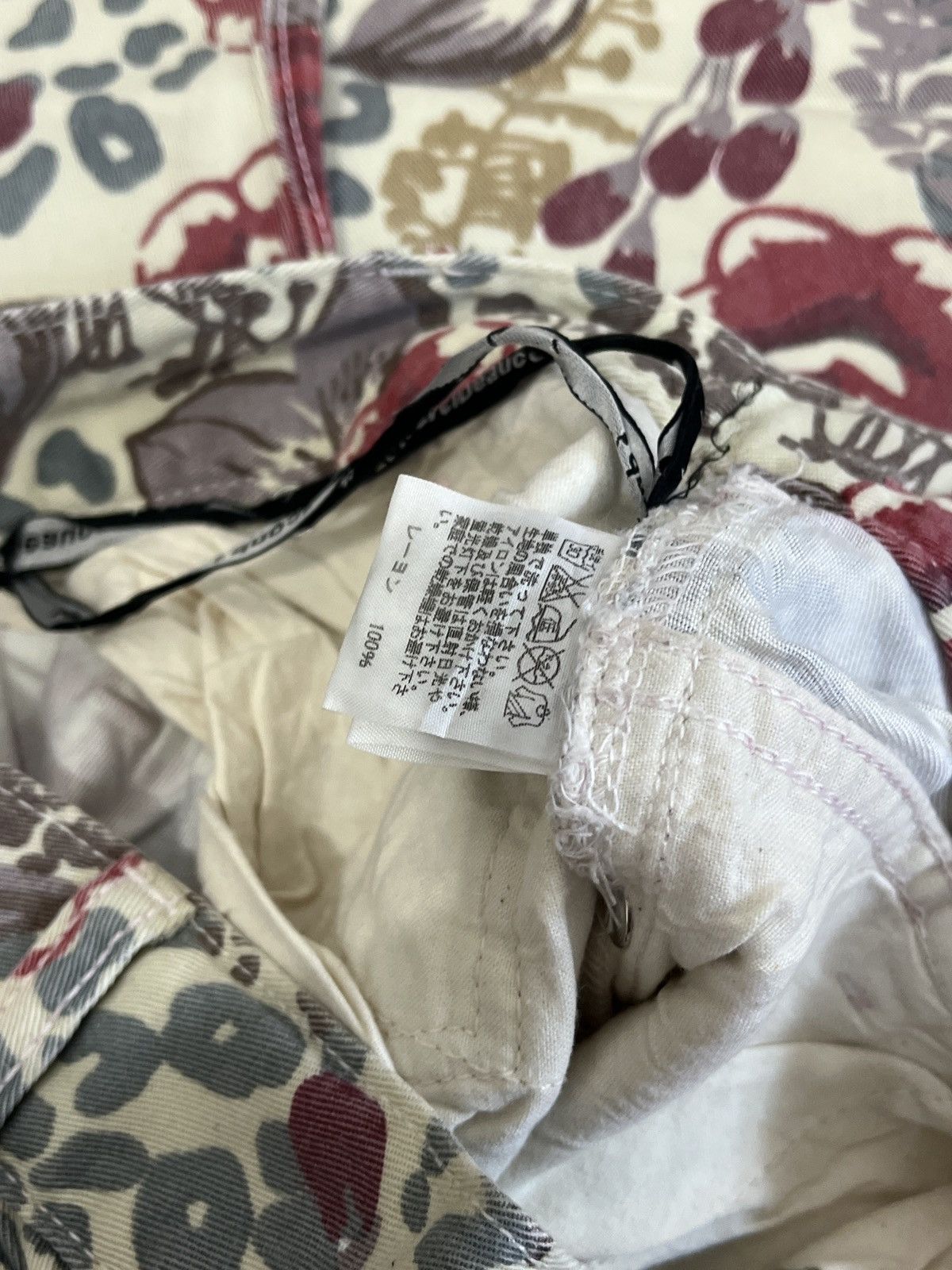 Issey Miyake Mercibeaucoup Issey Miyake Floral pant Avant Garde Size US 28 / EU 44 - 8 Thumbnail