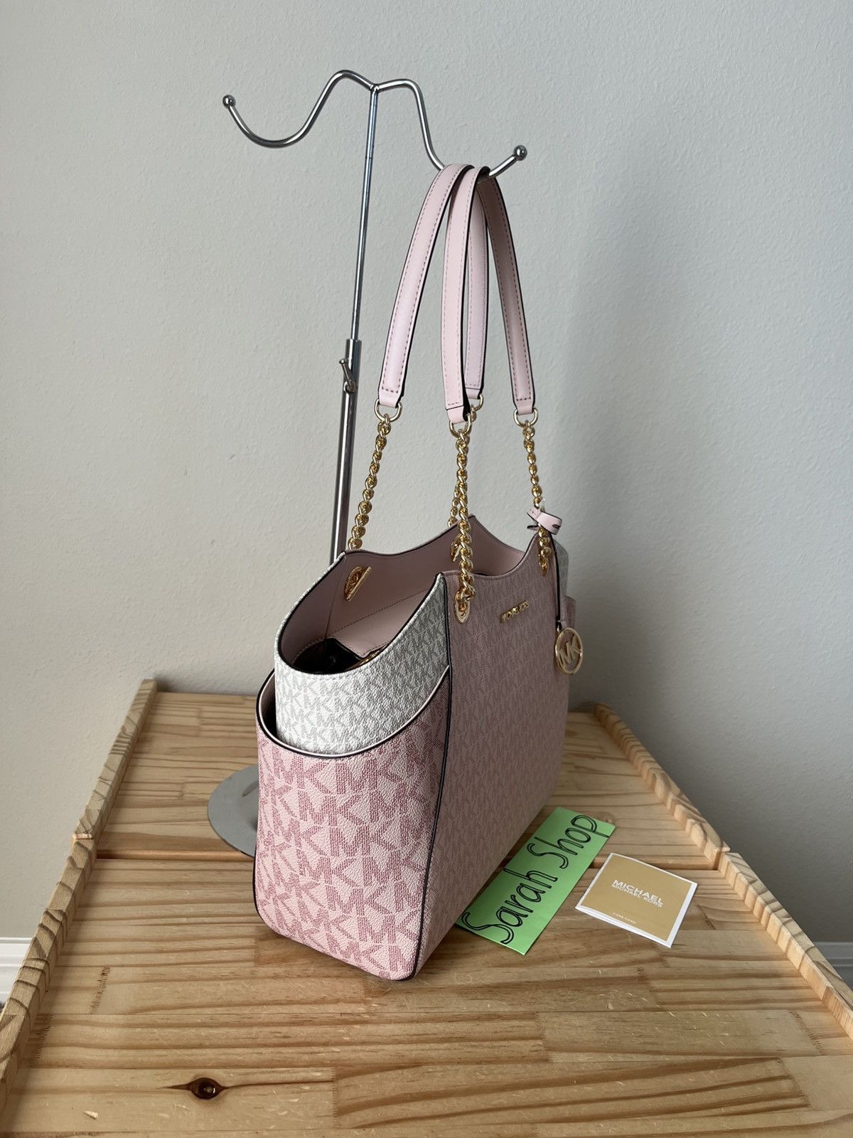Michael Kors Michael Kors Purse Size ONE SIZE - 4 Thumbnail