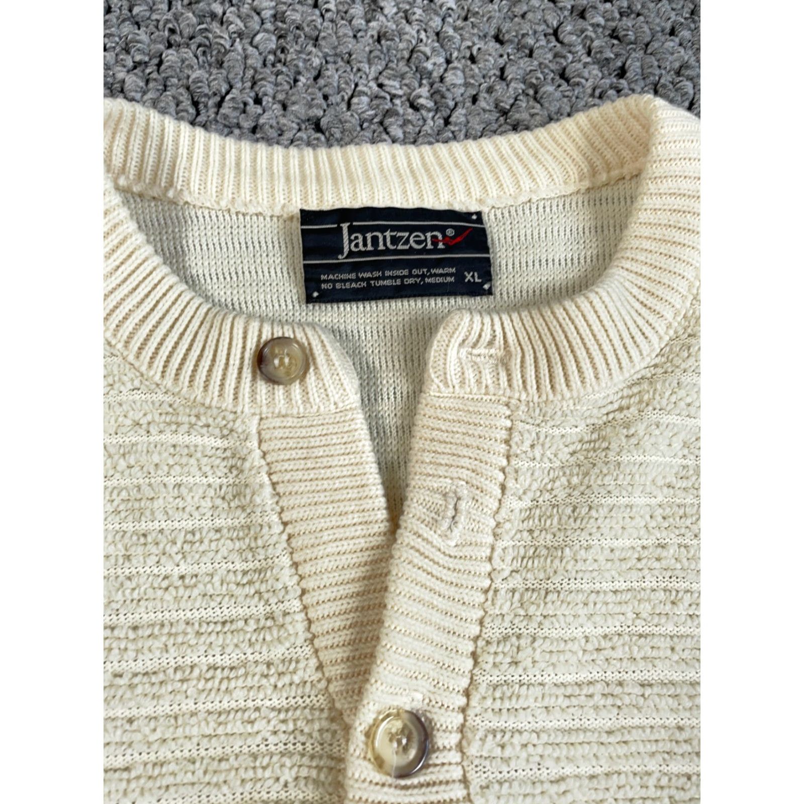 Jantzen VINTAGE Jantzen Sweater Shirt Adult Large Ivory Textured Henley 80s Classic Dad Preppy Mens Size US L / EU 52-54 / 3 - 5 Thumbnail