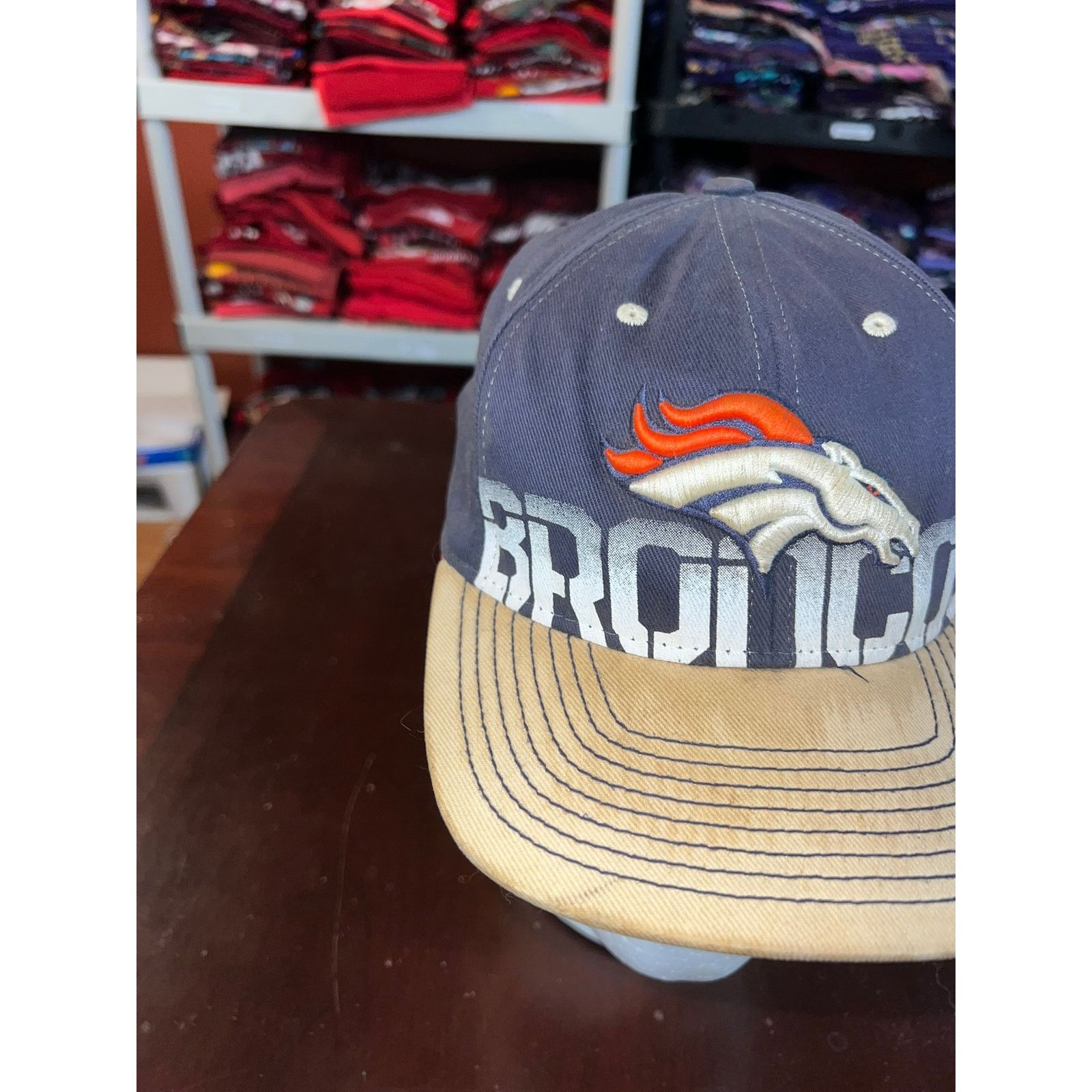 NFL Denver Broncos Hat NFL Reebok Blue Cap Headwear Worn Stained Size ONE SIZE - 2 Thumbnail