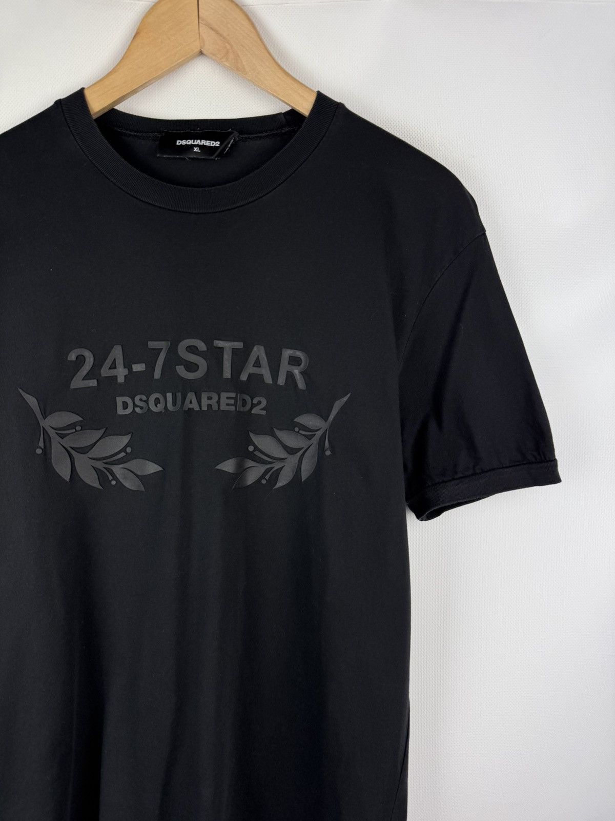 Dsquared2 Dsquared Men’s Graphic Print Short Sleeve Cotton T Shirt Size US XL / EU 56 / 4 - 5 Thumbnail