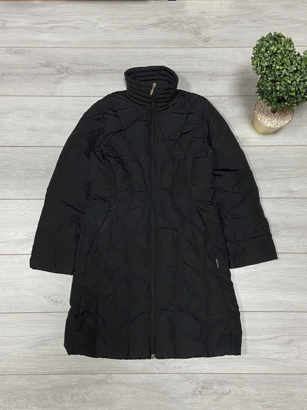 Moncler Moncler vintage puffer down jacket stitched Size S / US 4 / IT 40 - 1 Thumbnail