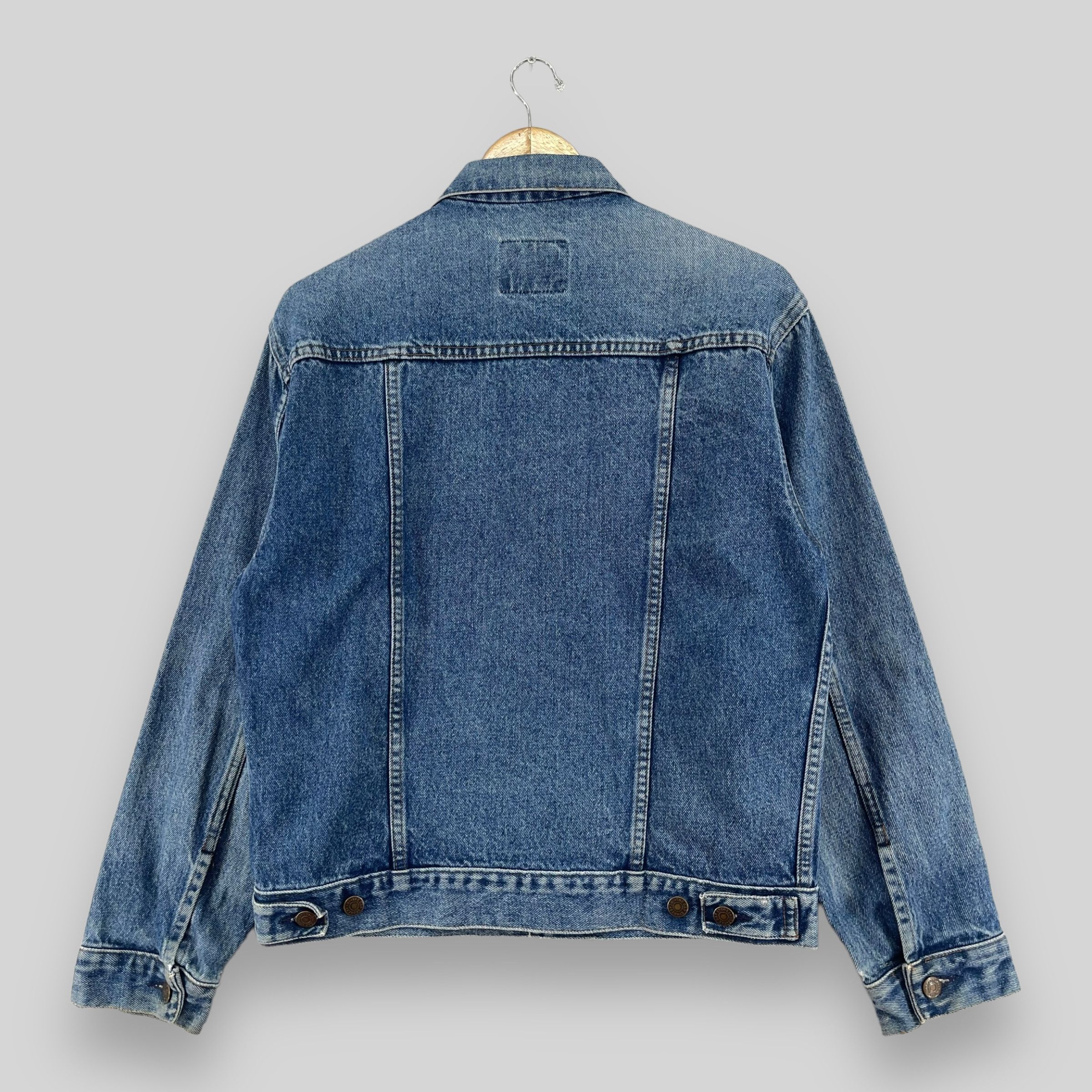 Japanese Brand × Vintage Vintage GAP Medium Wash Denim Trucker Jacket Button Up Size US M / EU 48-50 / 2 - 7 Thumbnail