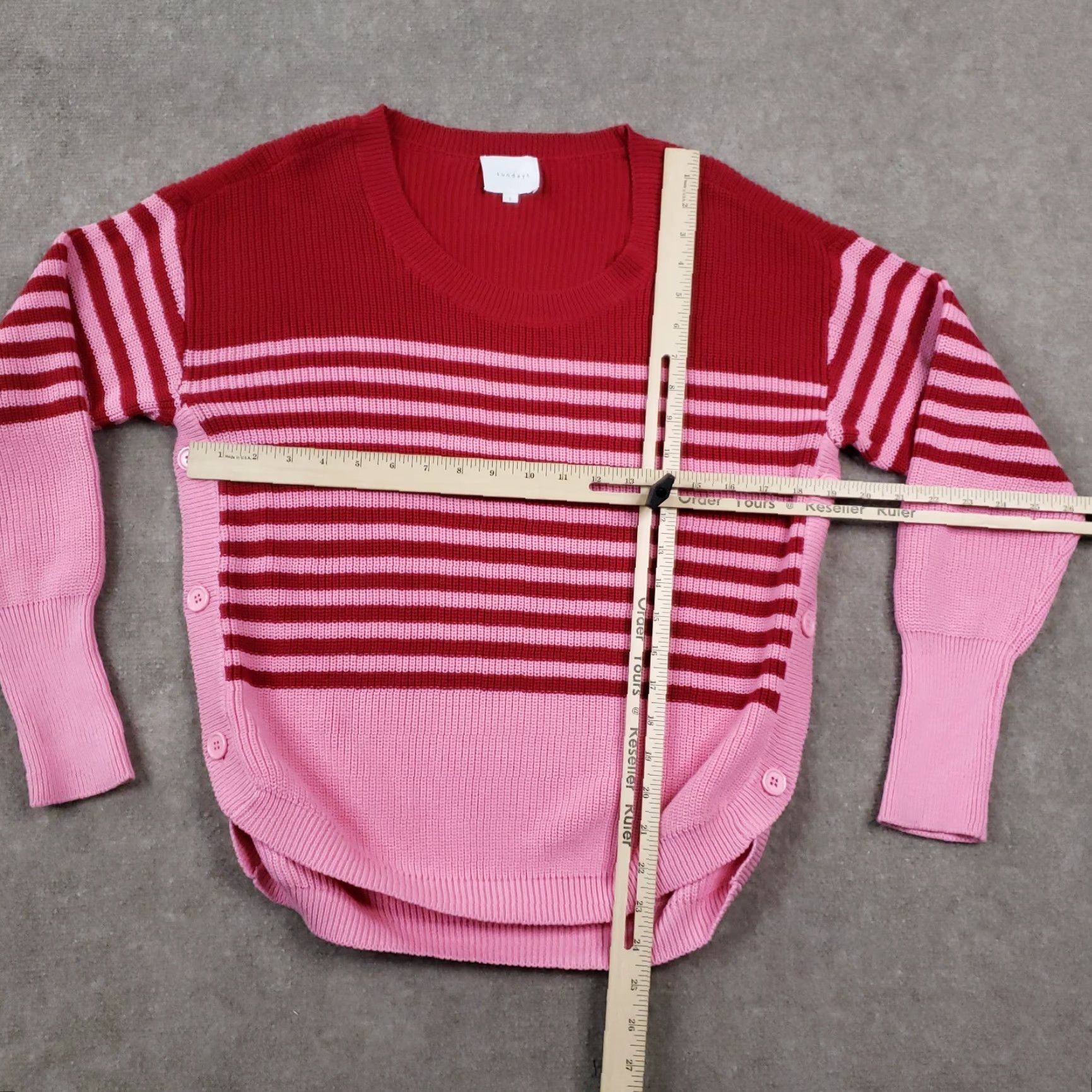 Vintage Sundays Sweater Womens Sz Small Red Pink Knit Striped Button Comfort Casual Size S / US 4 / IT 40 - 2 Thumbnail