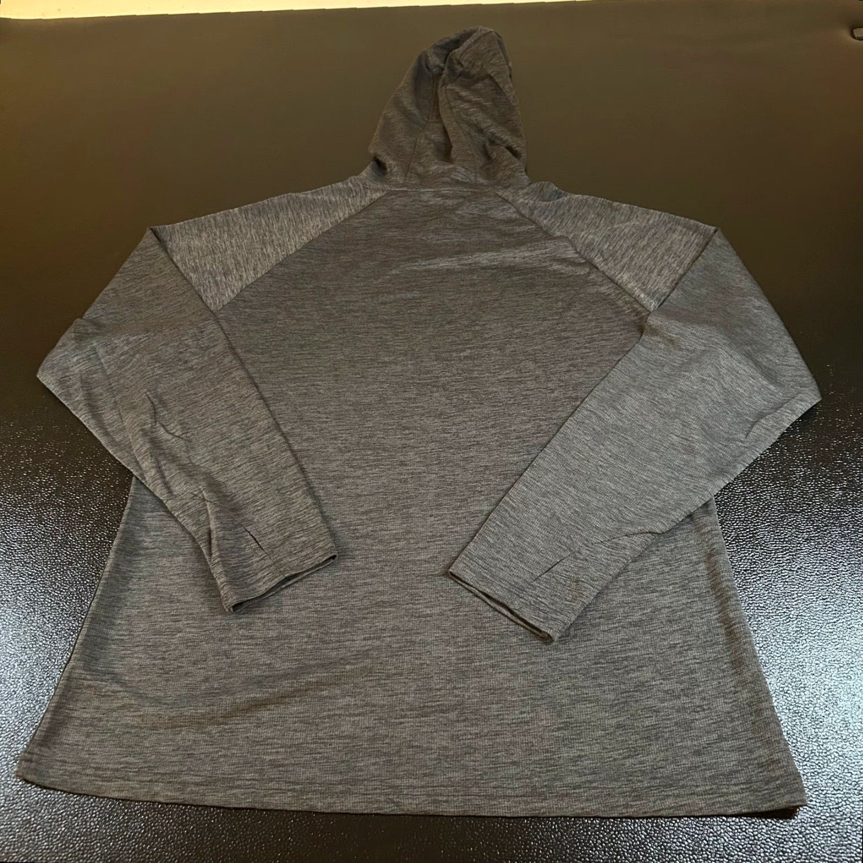 Vintage TBY Hoodie Mens XL Gray Activewear Pullover Lightweight Breathable Moisture Wicking Gym & Training Cross Training Logo Size US XL / EU 56 / 4 - 4 Thumbnail