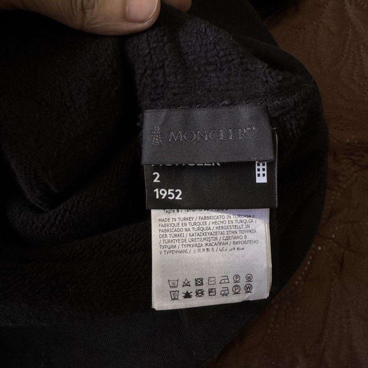 Moncler Moncler Genius 2 Moncler 1952 Black Patch Hoodie FW22 Size US S / EU 44-46 / 1 - 9 Thumbnail