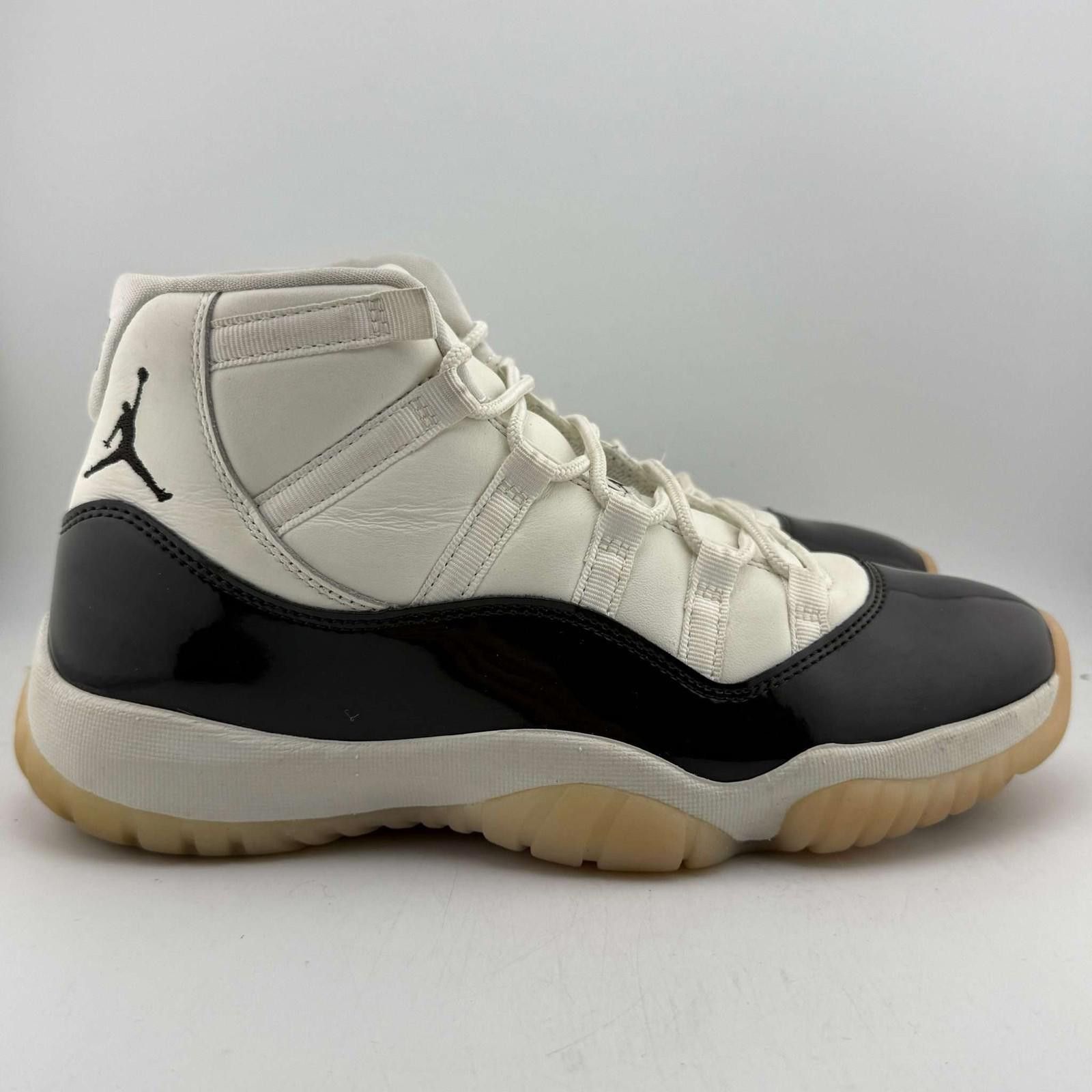 Nike Nike Air Jordan 11 Retro Neapolitan 9W Used OG Box AR0715 Size US 9 / IT 39 - 4 Thumbnail