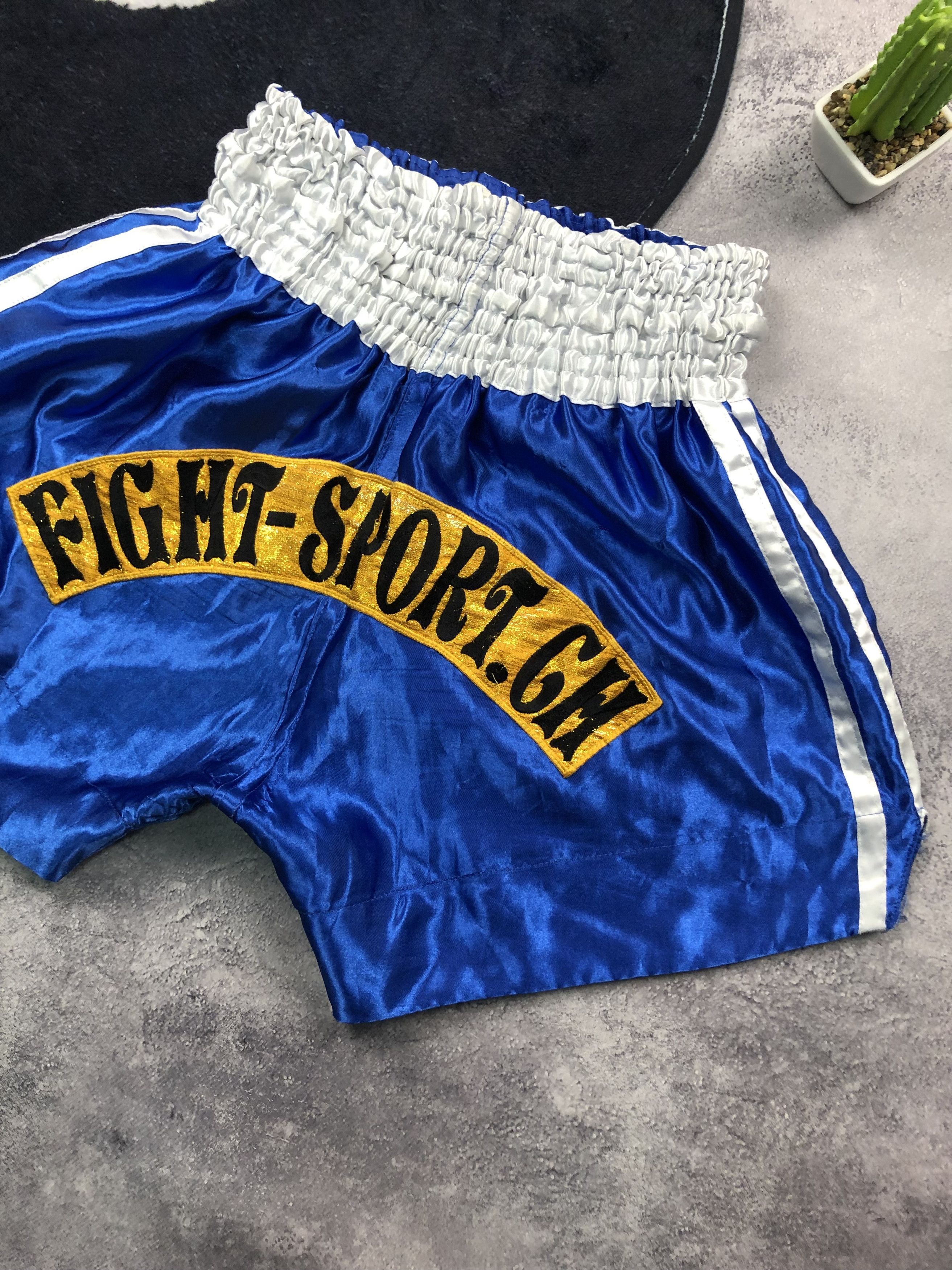 Other MUAI TAI Vintage Big Logo Hype Boxing Sportswear Shorts Size US 32 / EU 48 - 2 Thumbnail
