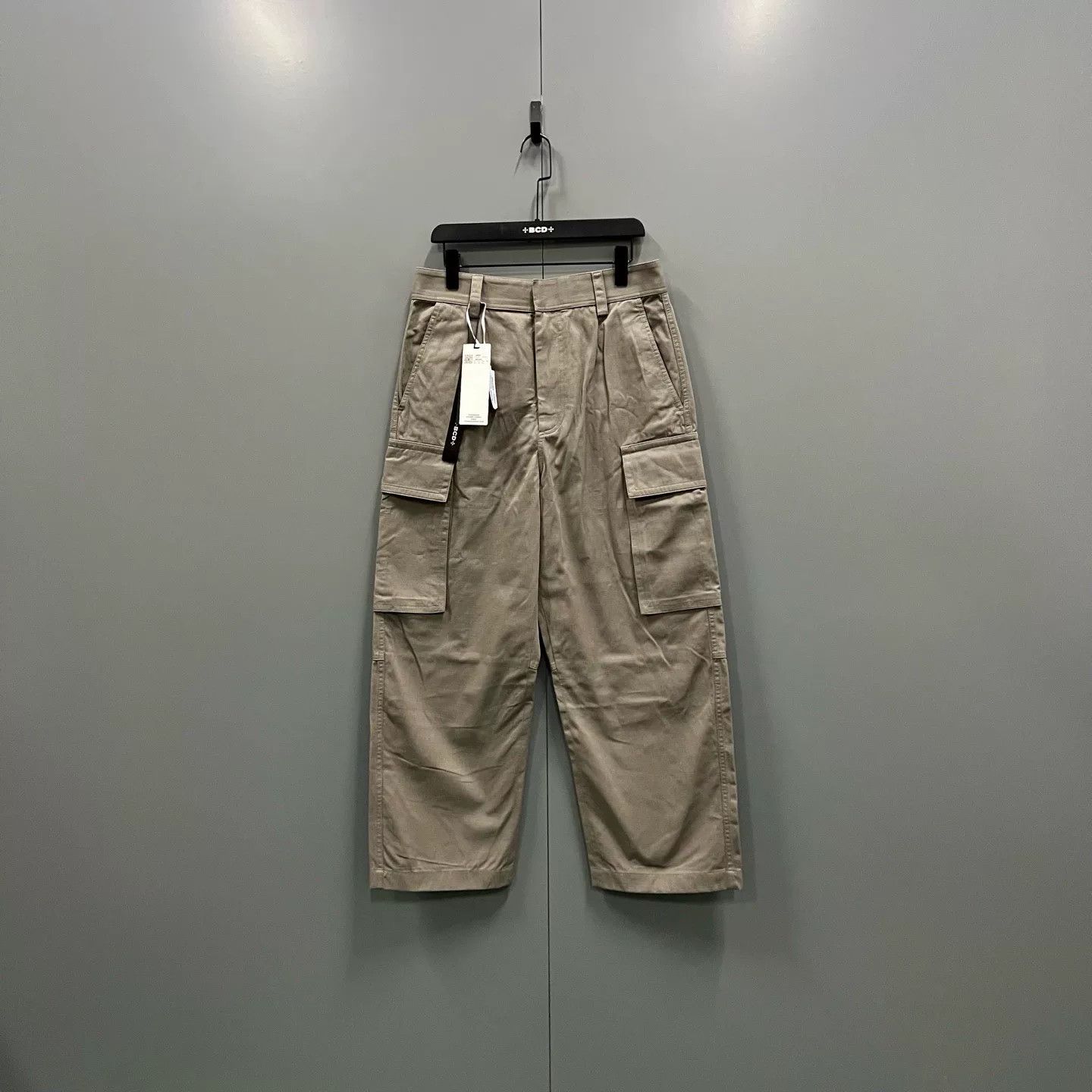 Bottega Veneta Bottega Veneta Beige Wide-Leg Cargo Pants Size US 36 / EU 52 - 1 Thumbnail