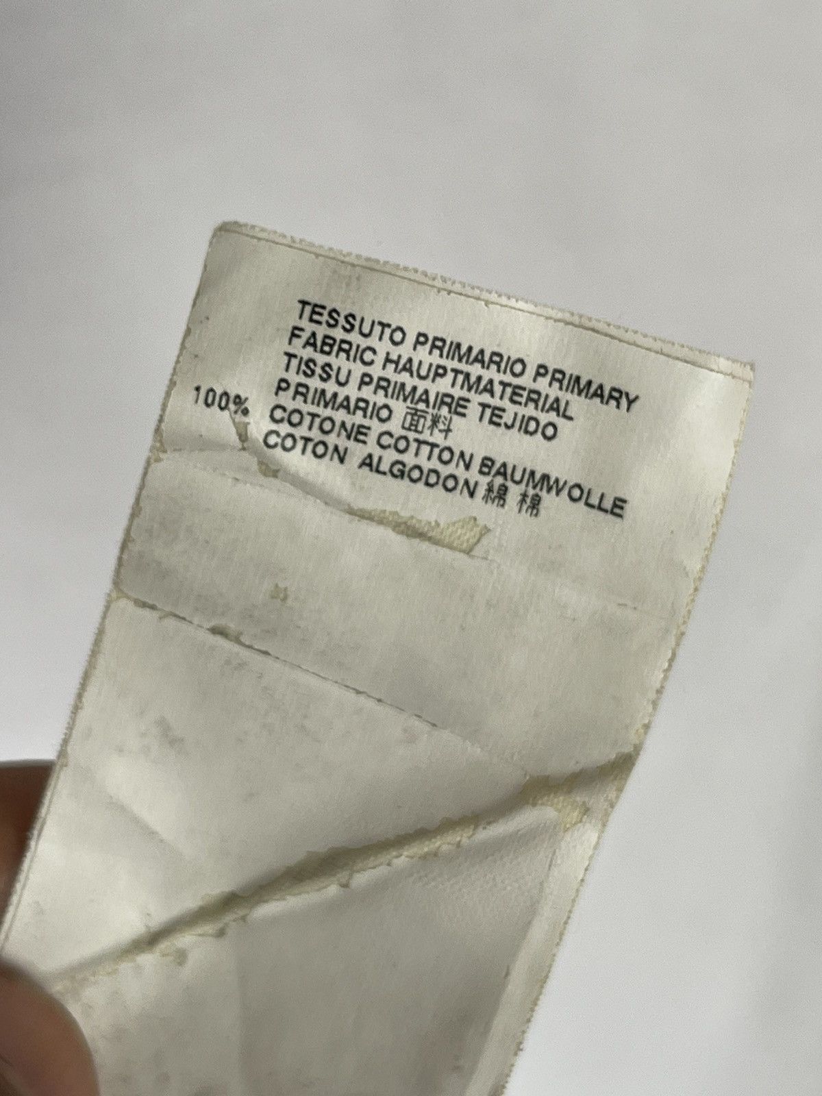 Maison Margiela Maison Margiela Gradient Aids V Neck Tee Size US S / EU 44-46 / 1 - 6 Thumbnail