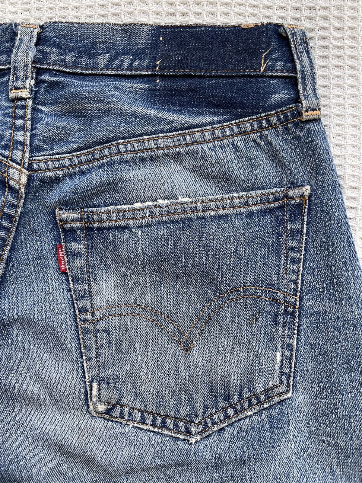 Levi's True Vintage🔥60s Levis 501 Big E Hidden Rivet Selvedge Jeans Size US 30 / EU 46 - 16 Thumbnail