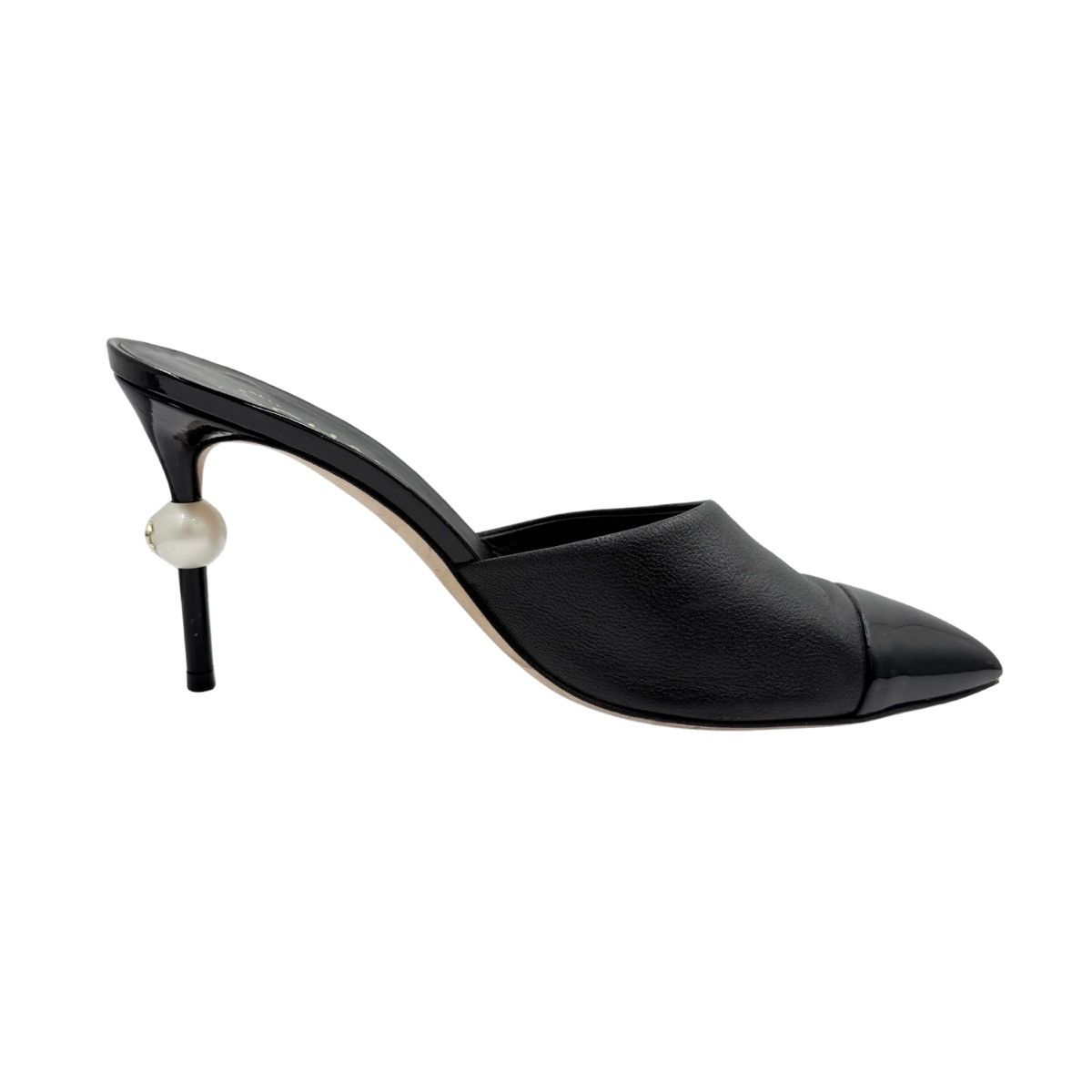 Chanel Chanel Interlocking CC Pearl Pointed Toe Heeled Mules Black Size US 7.5 / IT 37.5 - 3 Thumbnail