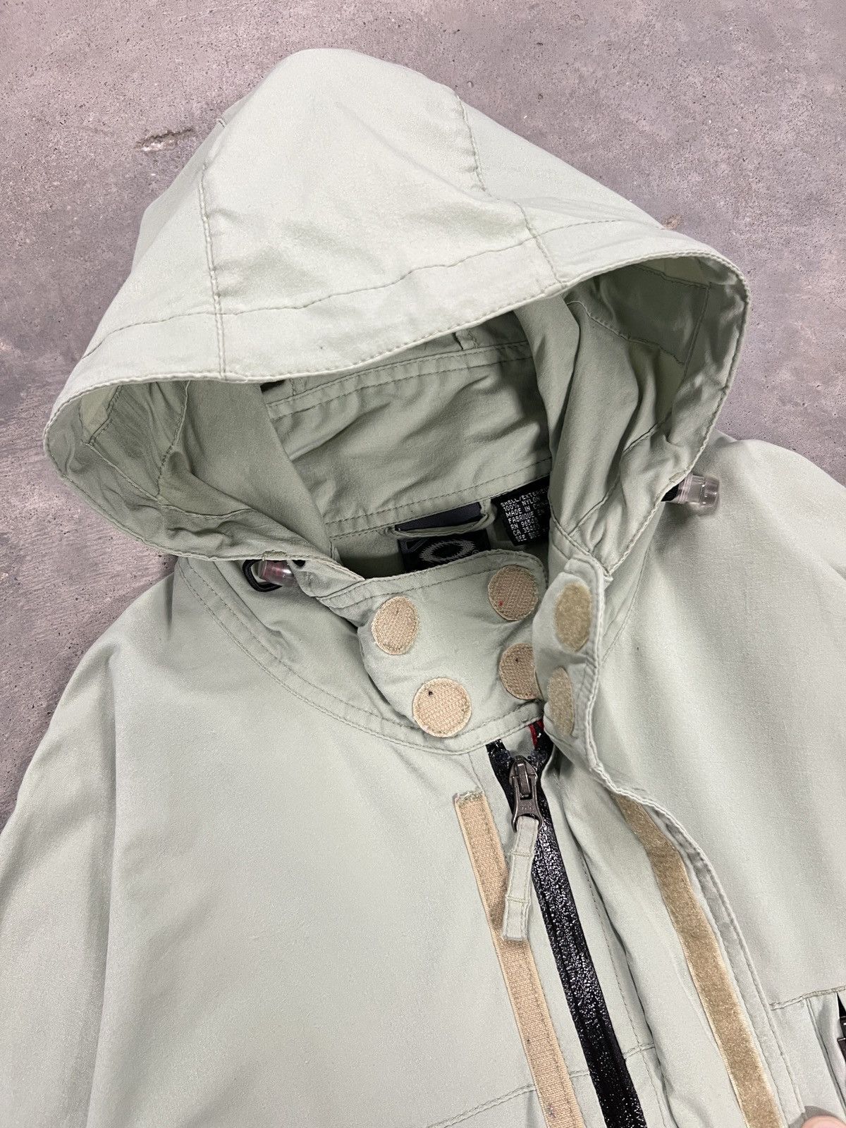 Oakley 90s Vintage Oakley Software Tech Jacket Size US L / EU 52-54 / 3 - 6 Thumbnail