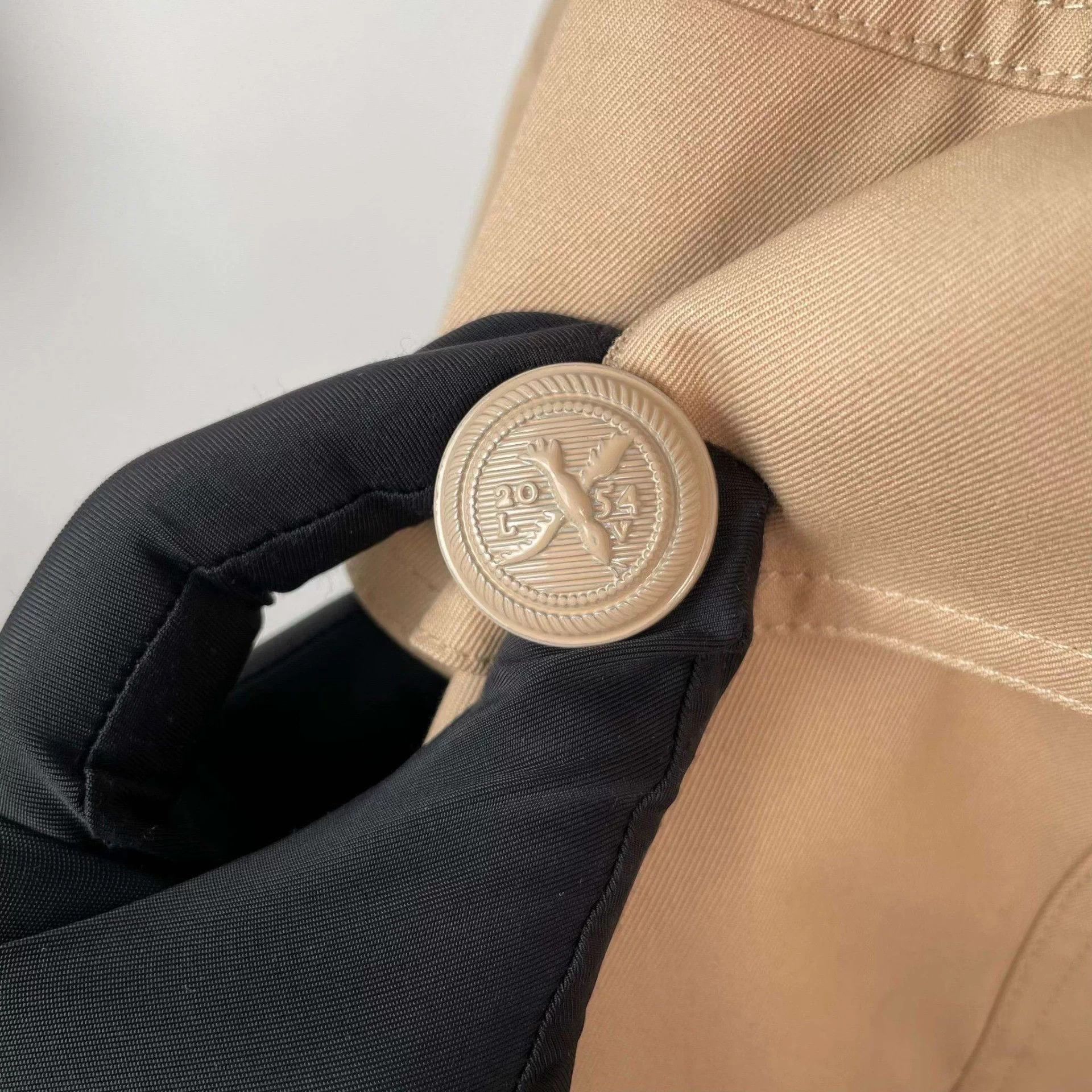 Louis Vuitton LV Cotton Beige Coat 46 Size XL / US 12-14 / IT 48-50 - 8 Thumbnail