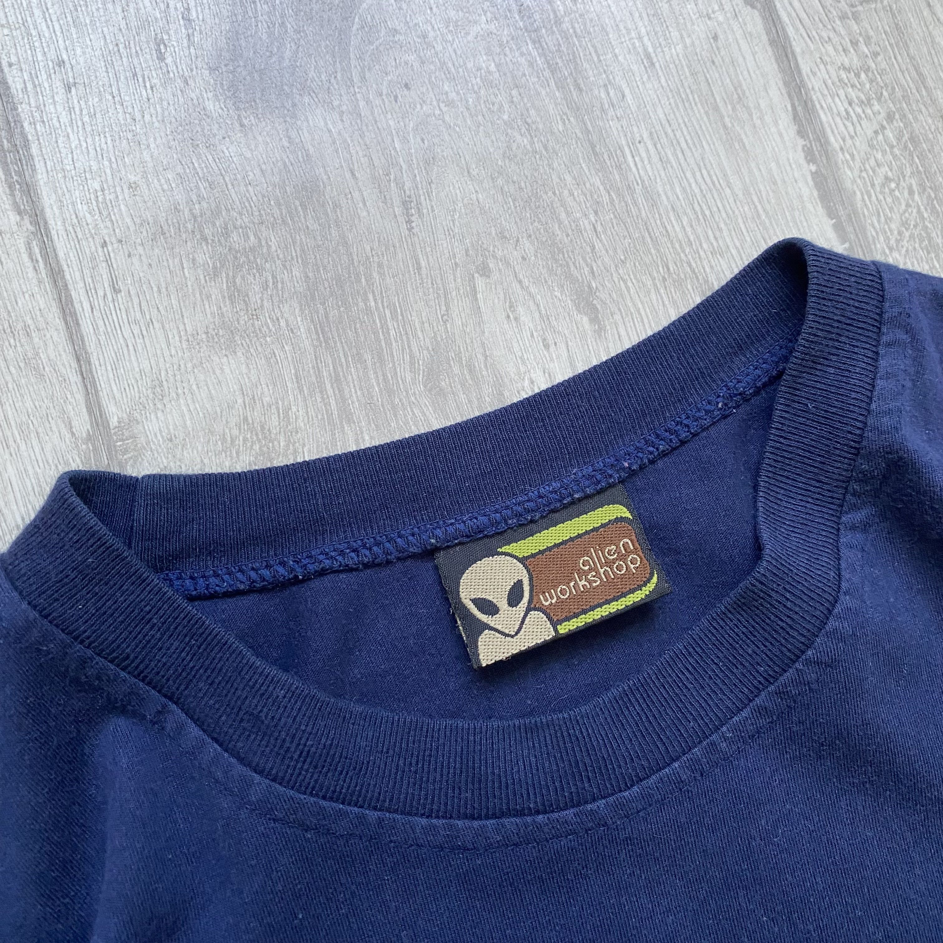 Alien Workshop 👽 Vintage 90s Alien Workshop tee Skater big logo USA Size US L / EU 52-54 / 3 - 4 Thumbnail