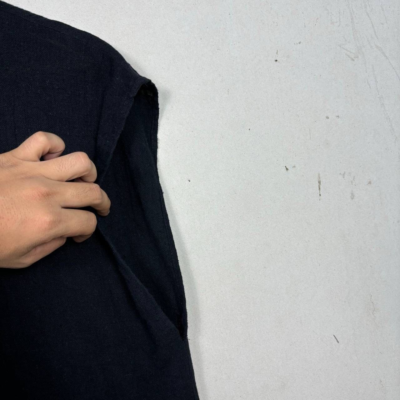 Comme des Garcons Comme Des Garcons Archival Deconstructed Vest Black 90s Size US M / EU 48-50 / 2 - 8 Thumbnail